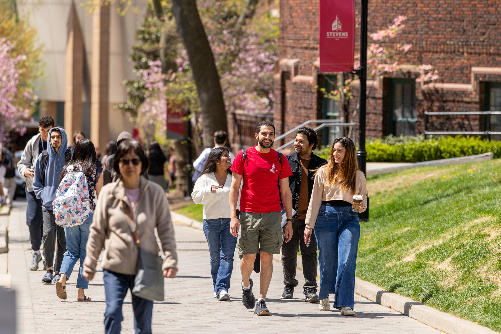 Students walking down Whitpenn Stevens