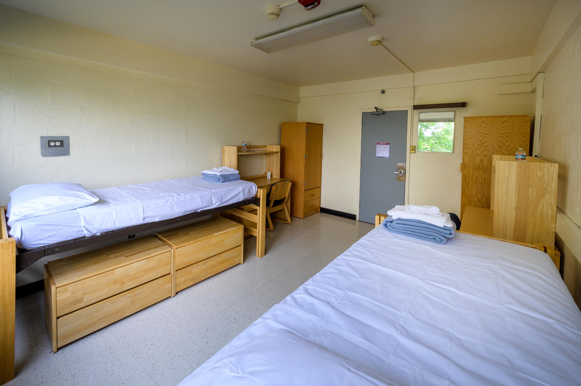 Davis Conf. Double 4