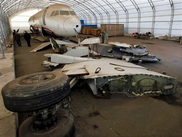 US Airways Flight 1549 recovered wreckage sitting in a warehouse