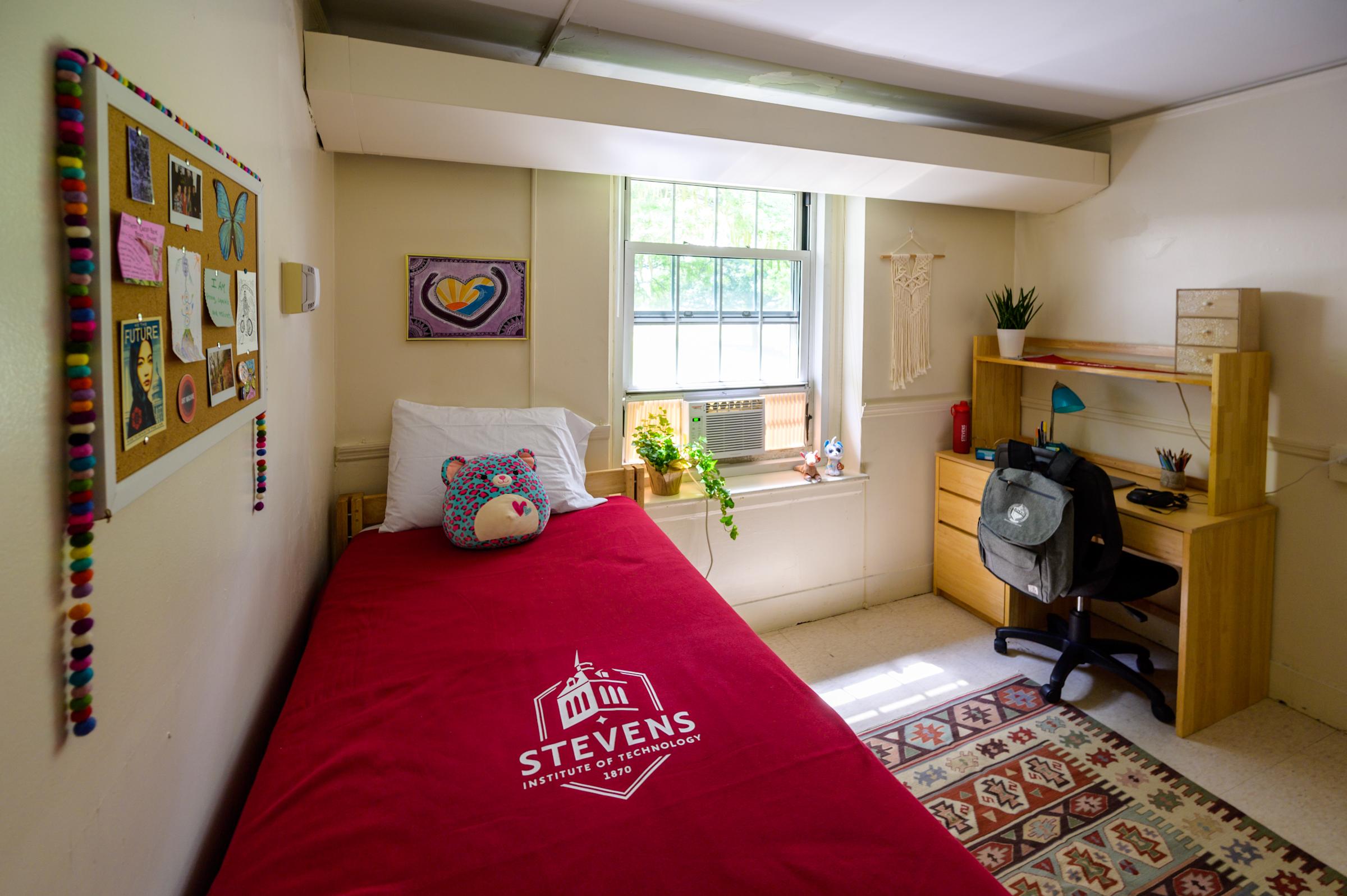 Palmer Hall Single 1