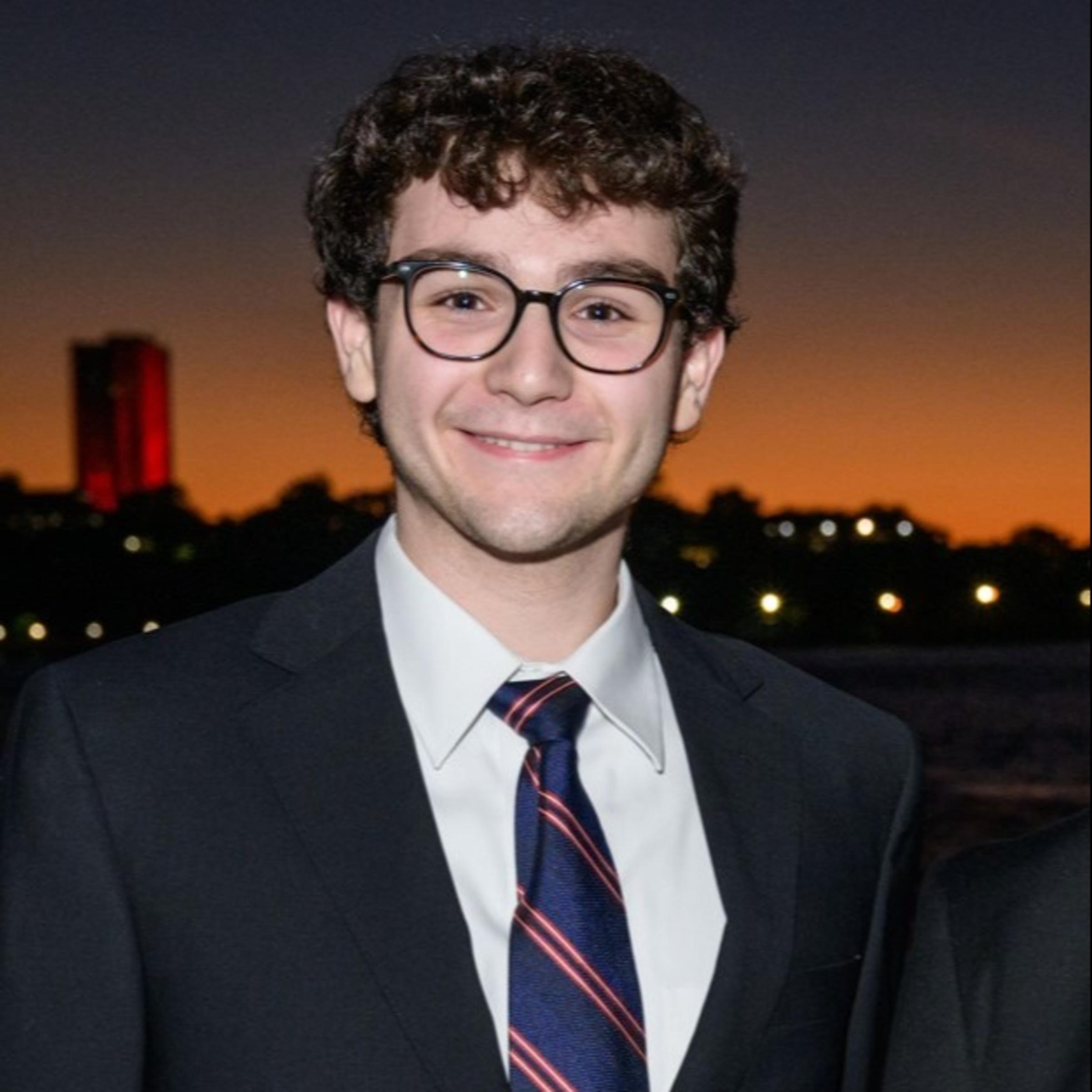 Michael Moschello headshot