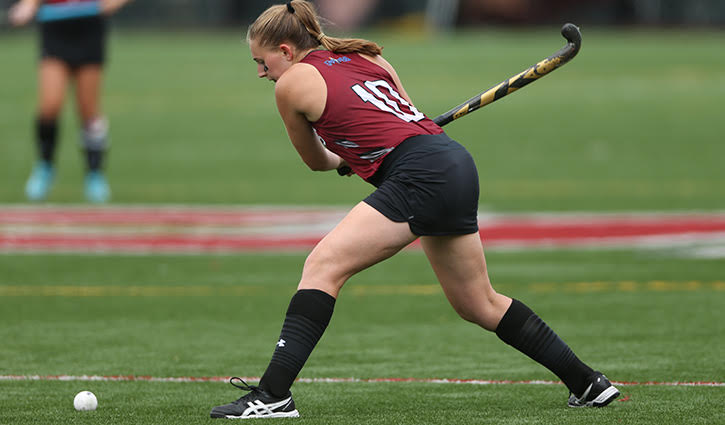 Allison Buffenbarger playing field hockey