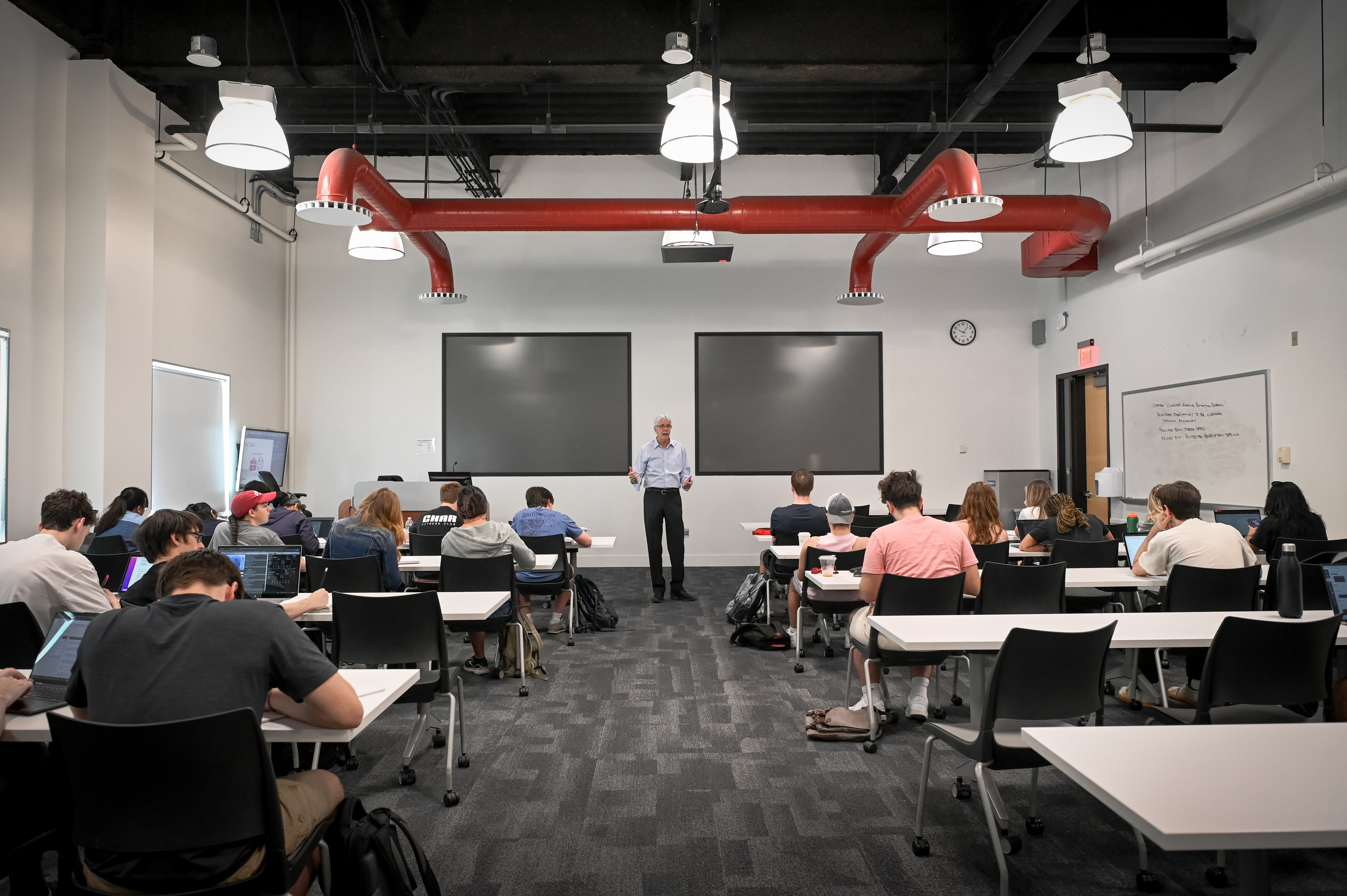 Richard Anderson teaching Macroeconomics