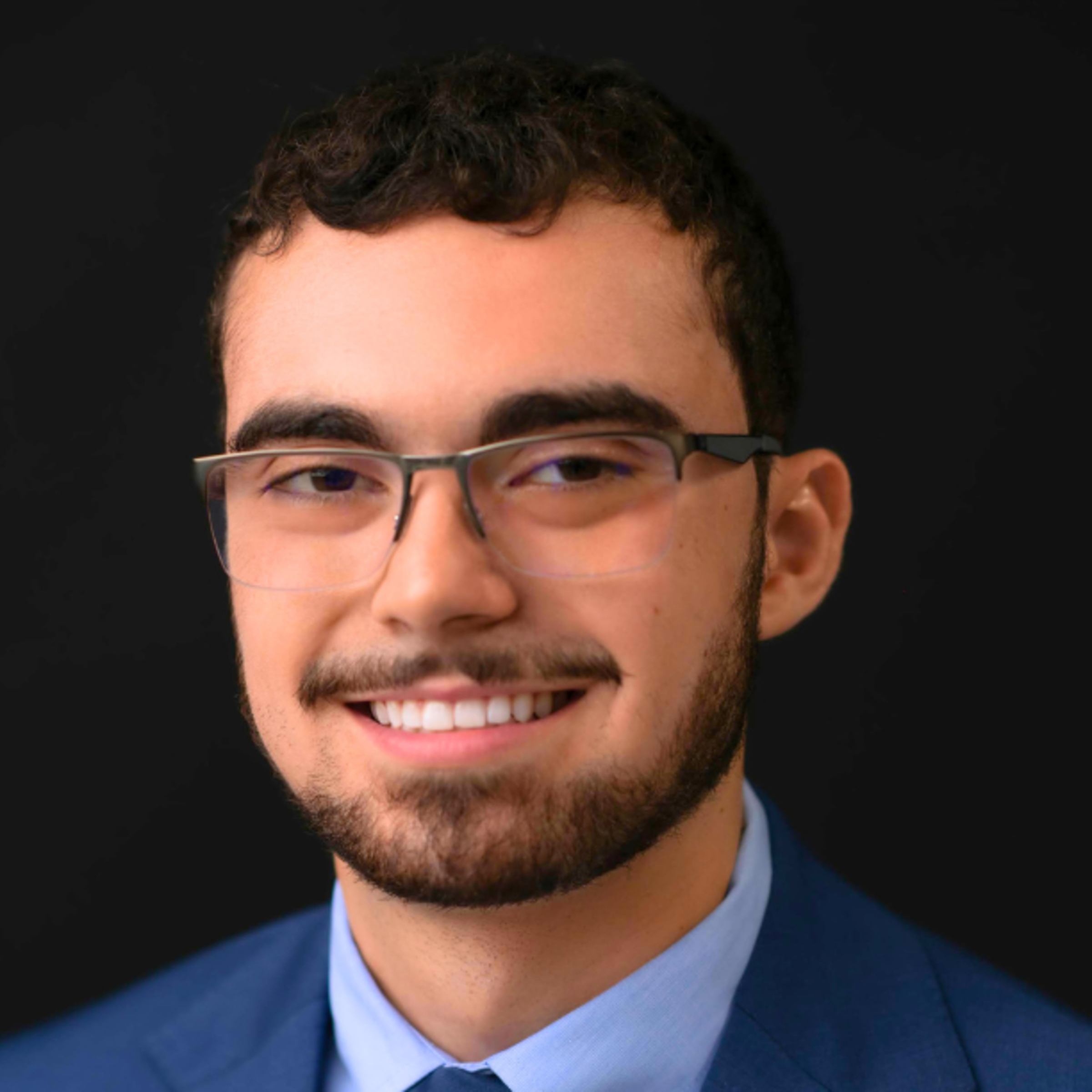 Evan Peneiras.