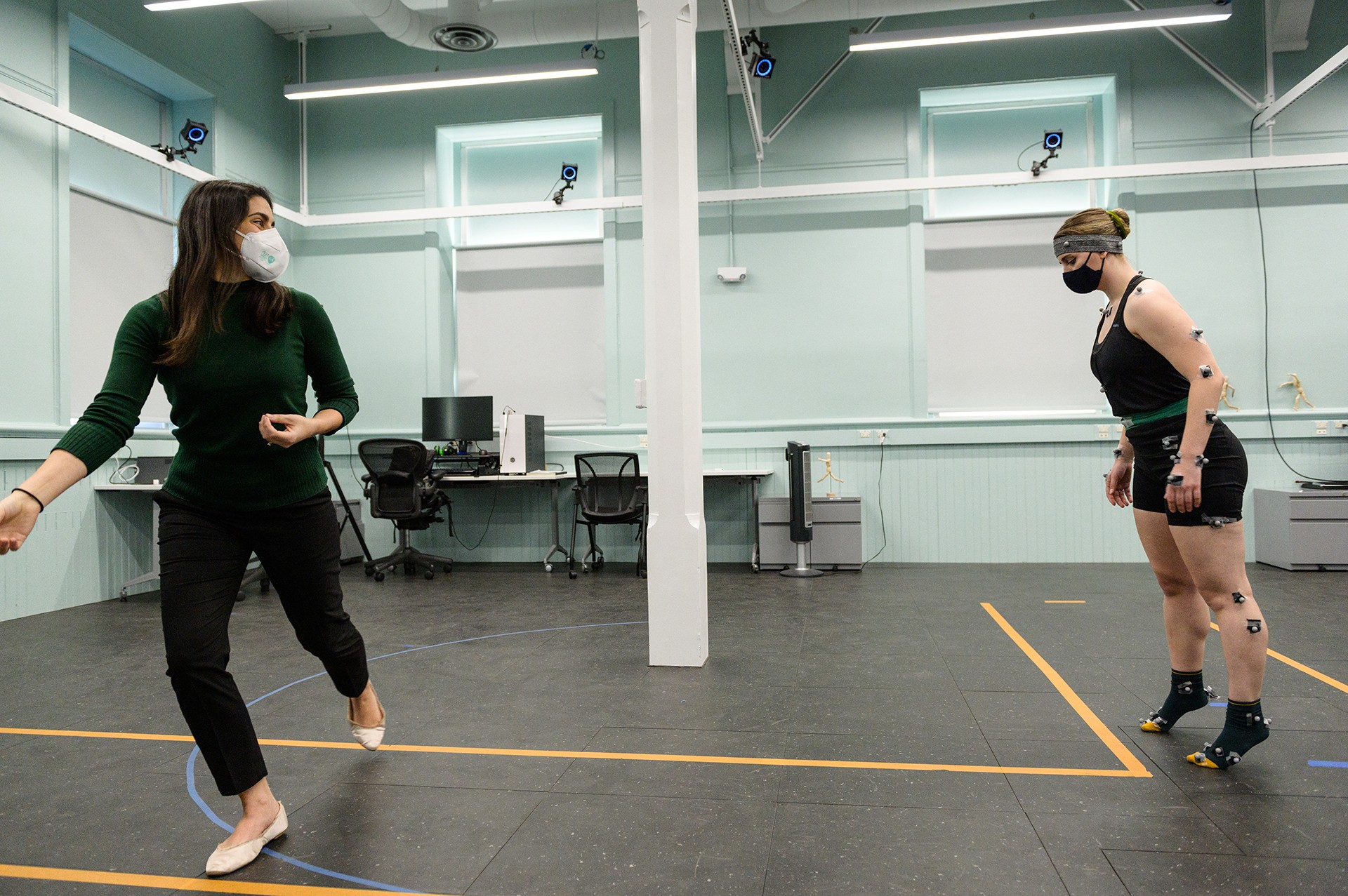 Antonia and a dancer