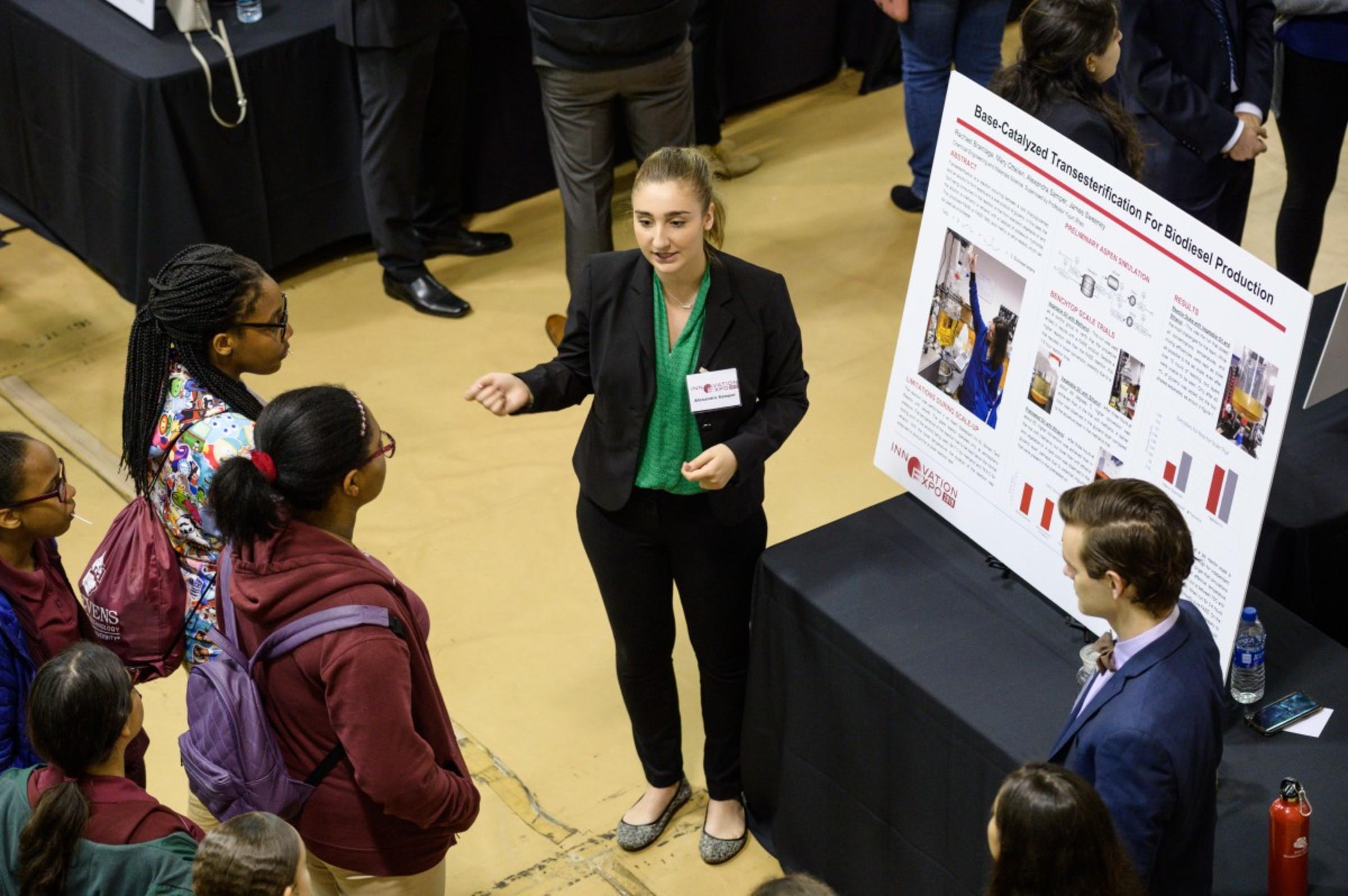 1c5d9b09c51a8c8887d5ce955fd35923