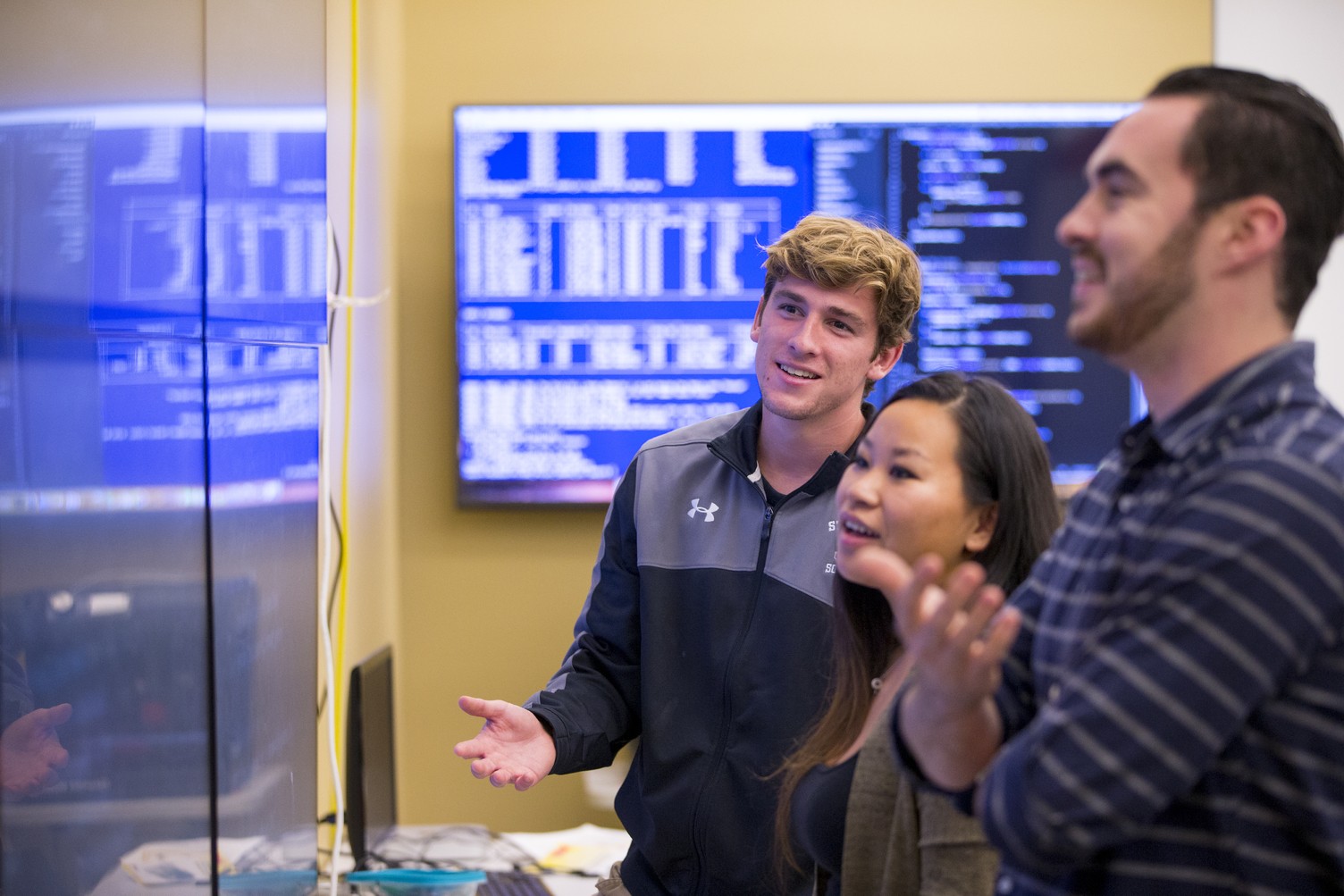 Software engineering students studying in the SSE Software Design Lab.