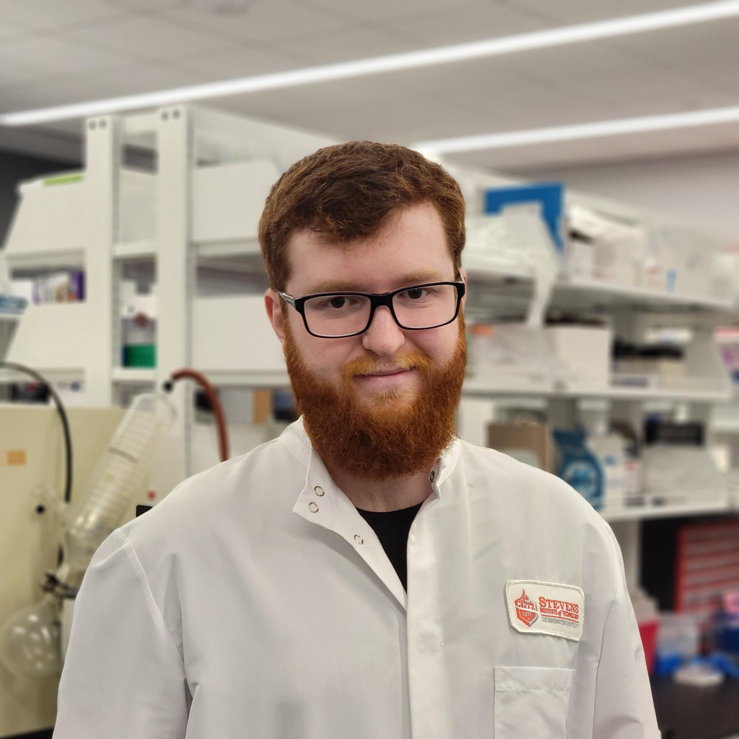 Jonathan Makris headshot