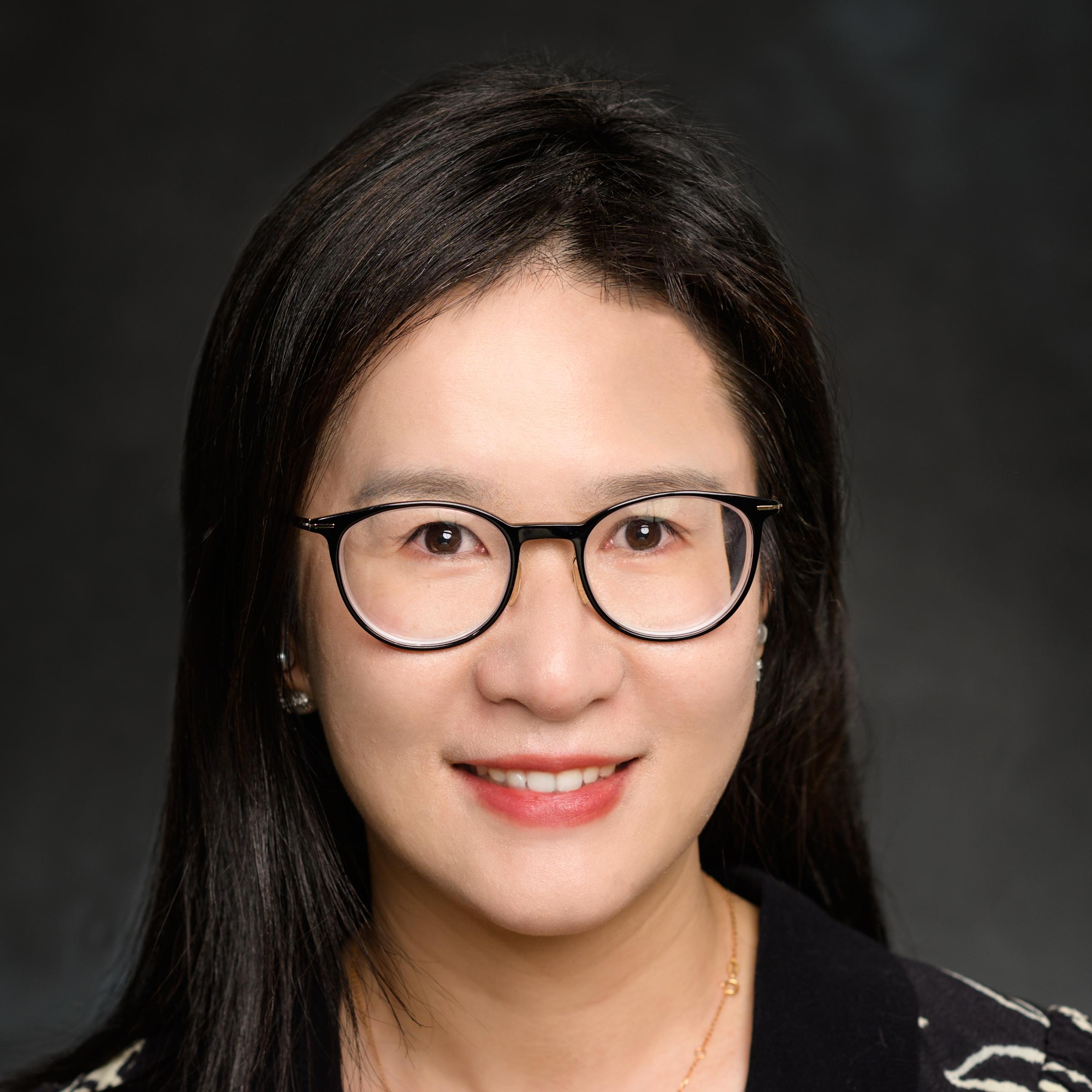 Headshot of SSE professor Annie Yu