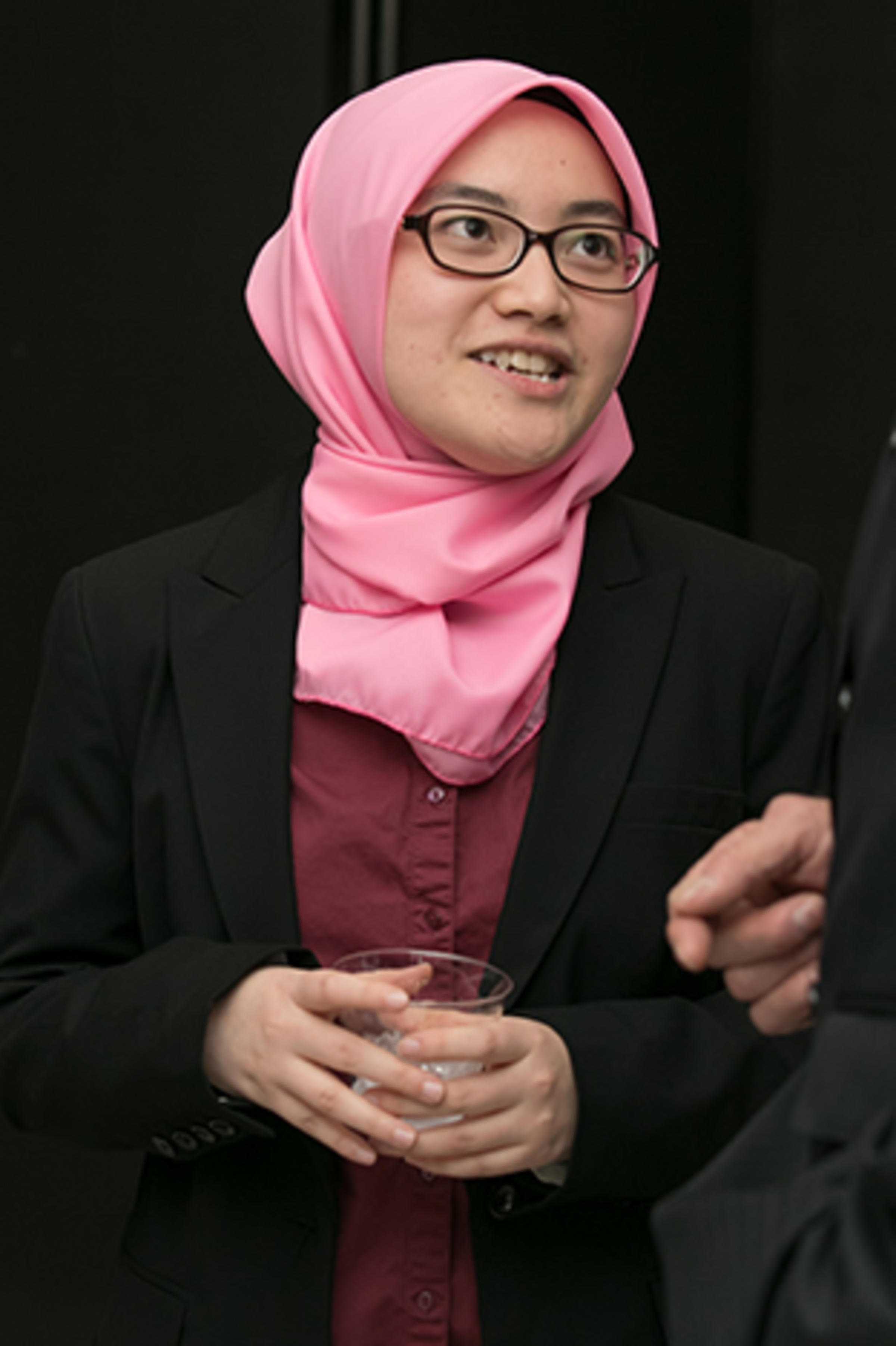 A student at the Beta Gamma Sigma event.