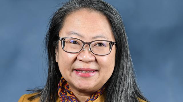 Tuyet-Hanh Schnell ’91
