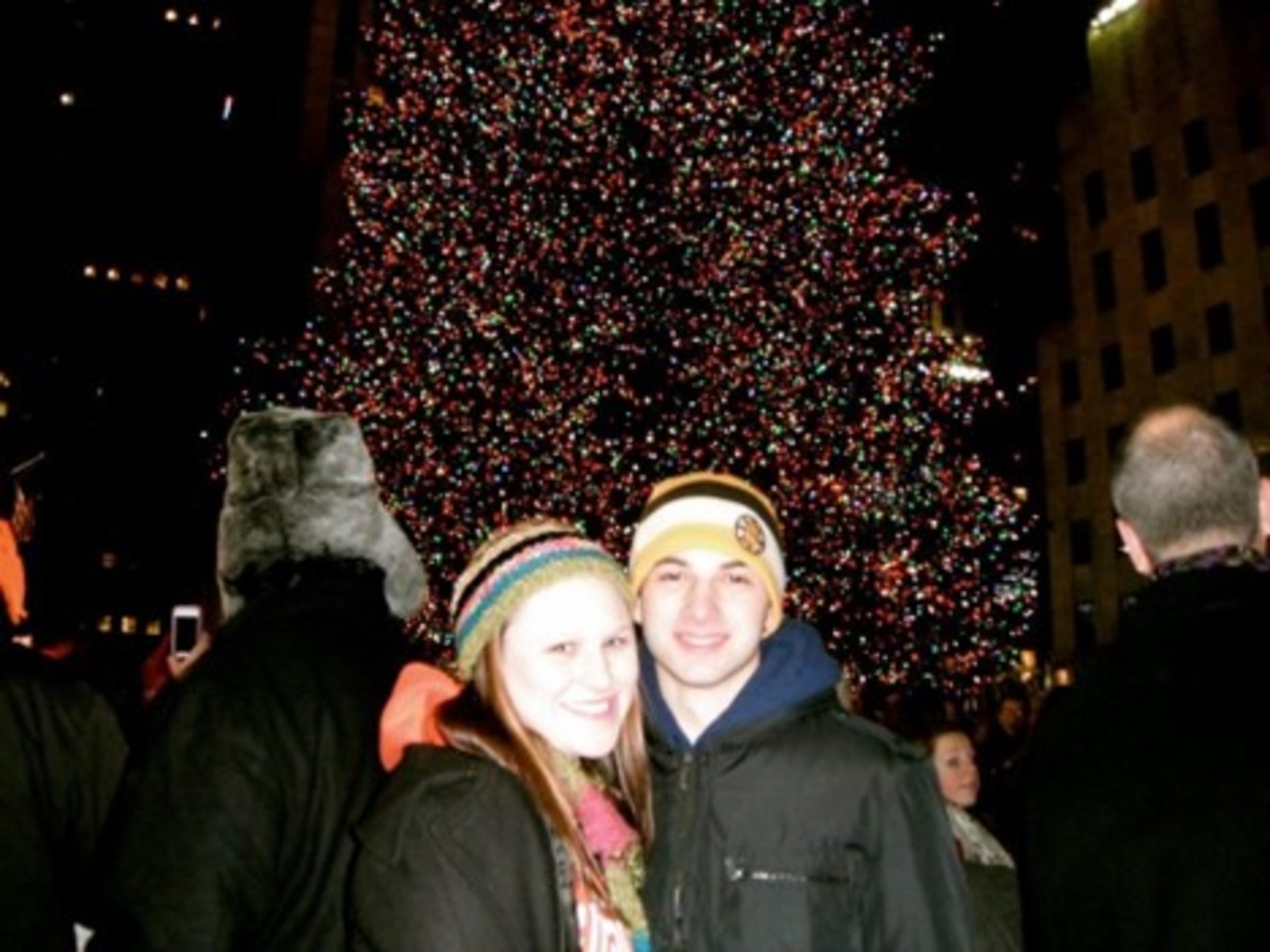 Ashley Tomasura Greenberg ’15 and Chase Greenberg ’15