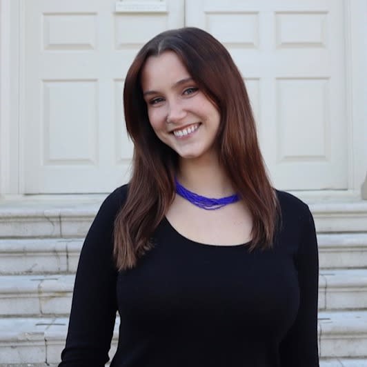 Olivia Conner-Bennett Headshot