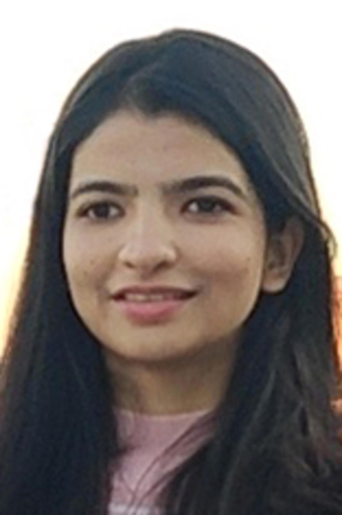 Aayushi Gandhi headshot