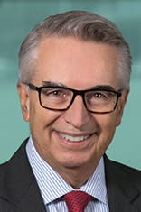 Headshot of the dean.