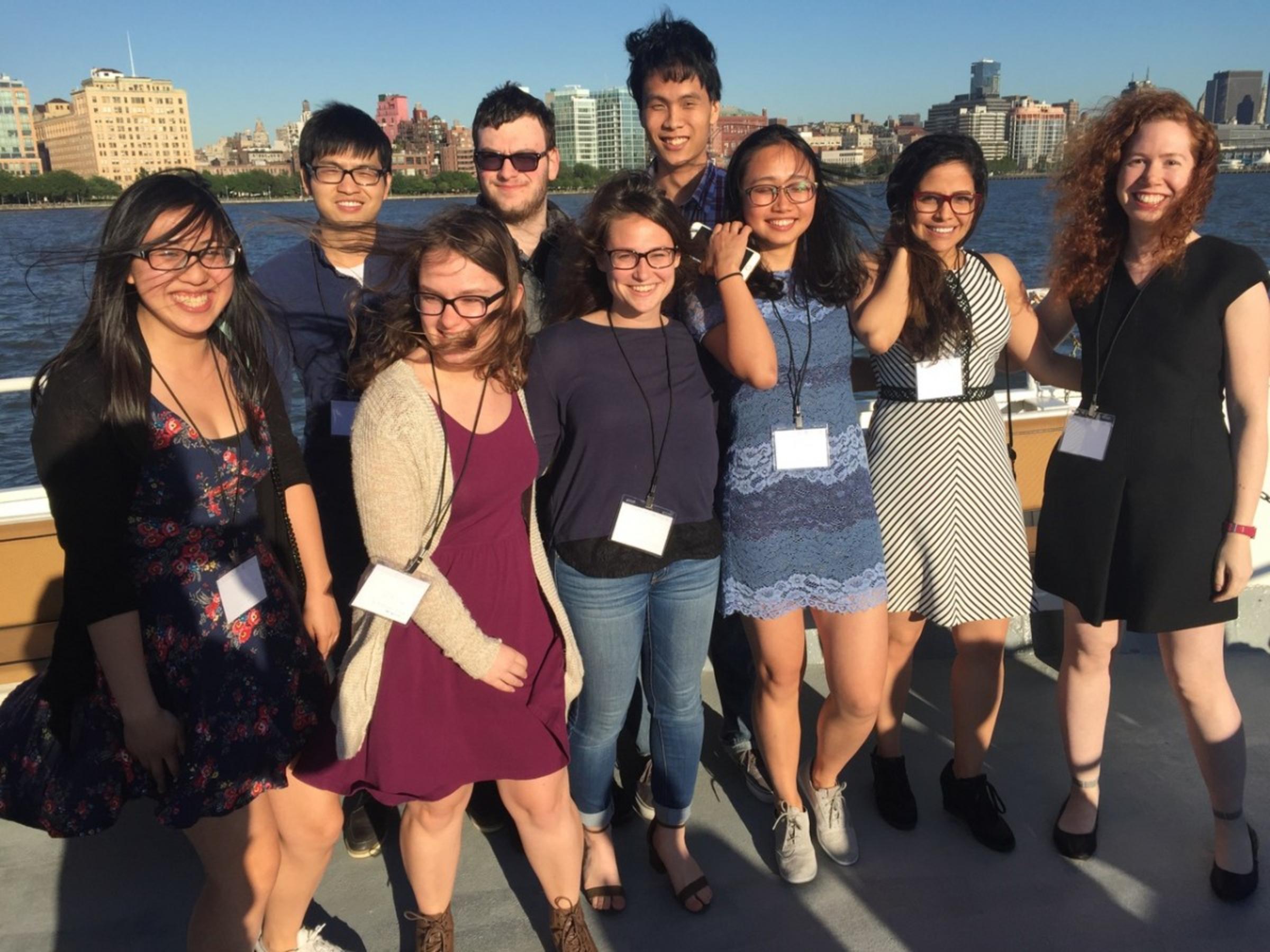 38f82c533c6615a75e1eed438fa32765