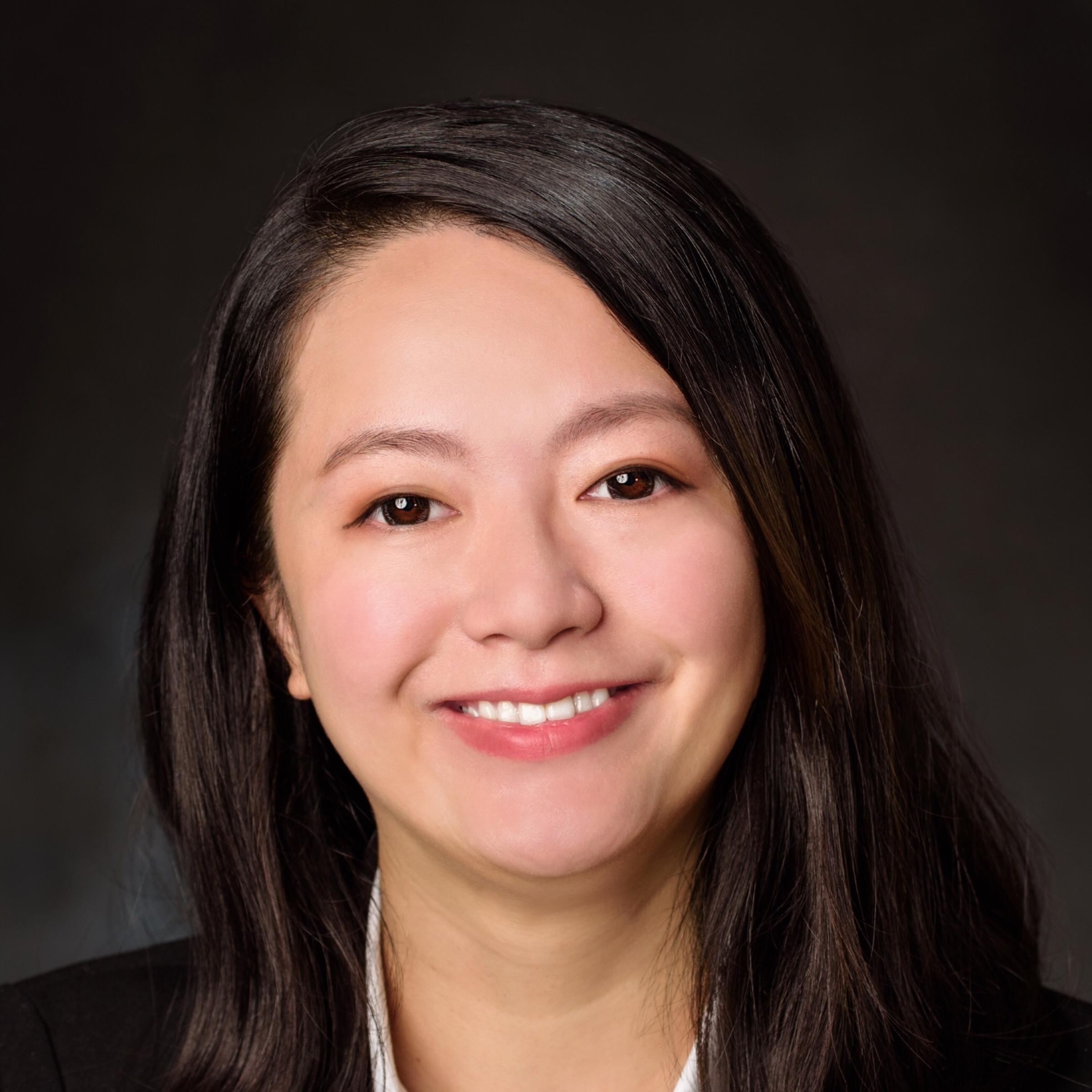 A portrait of Weina Meng