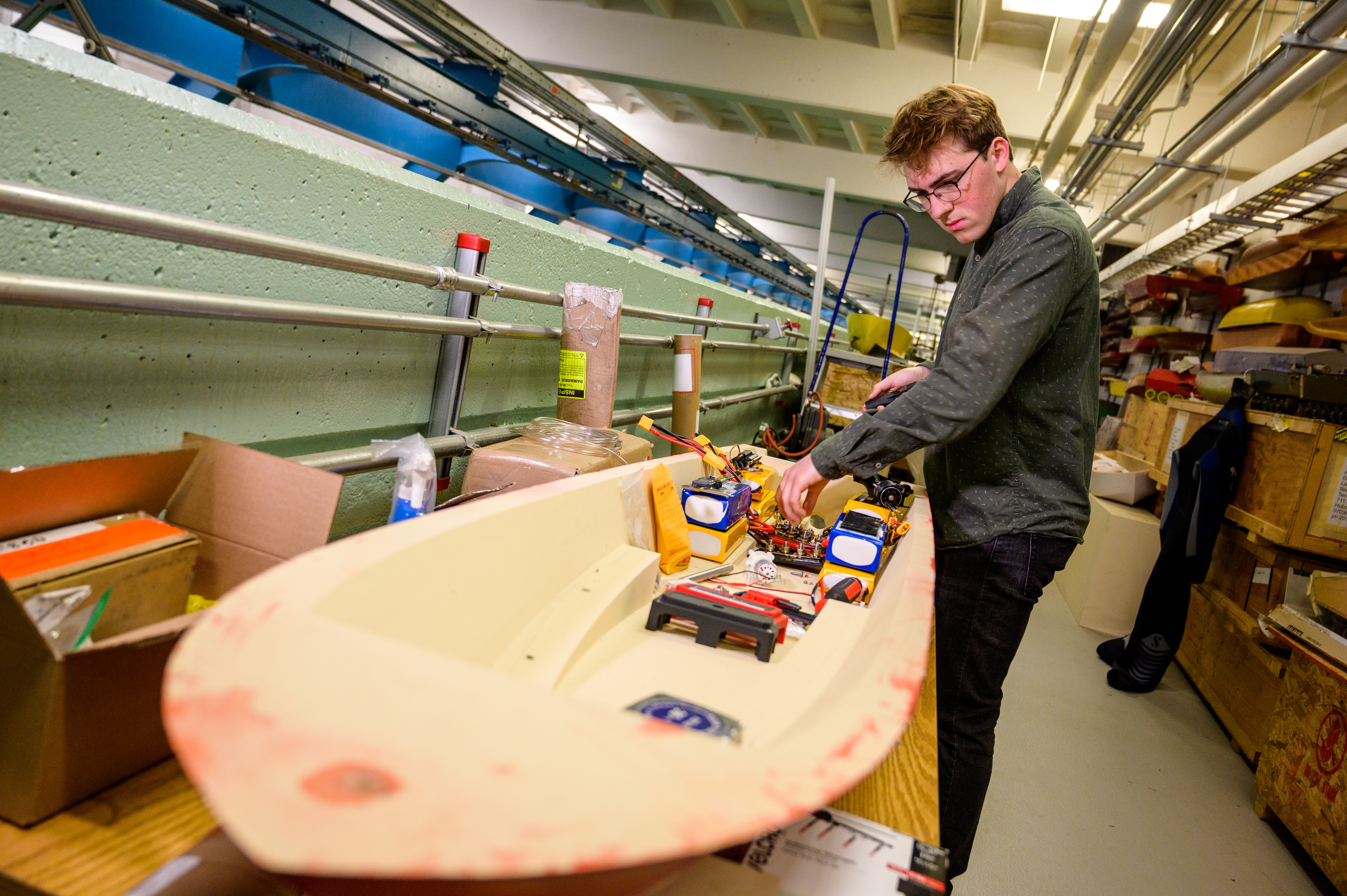 Engineering student works on his project in the Davidson Lab