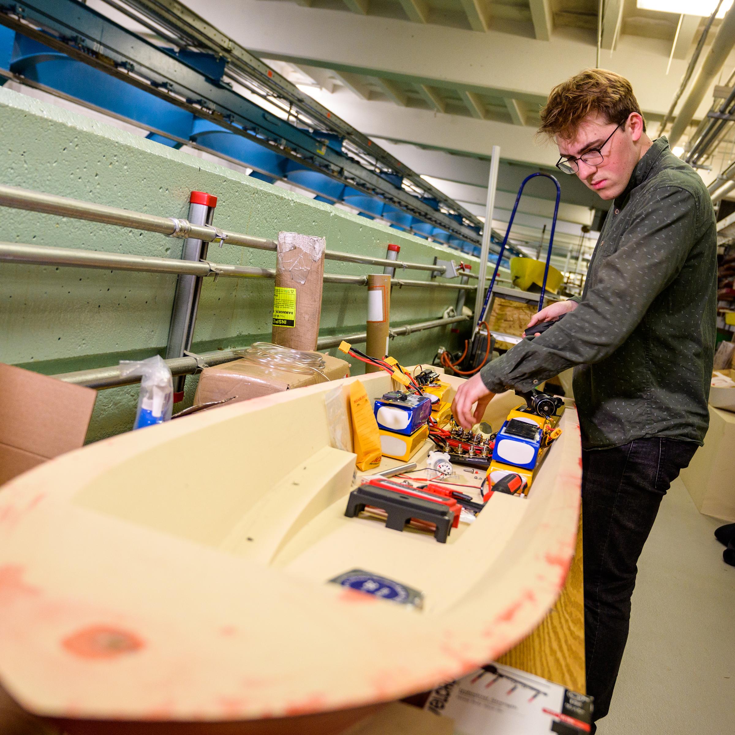 Engineering student works on his project in the Davidson Lab