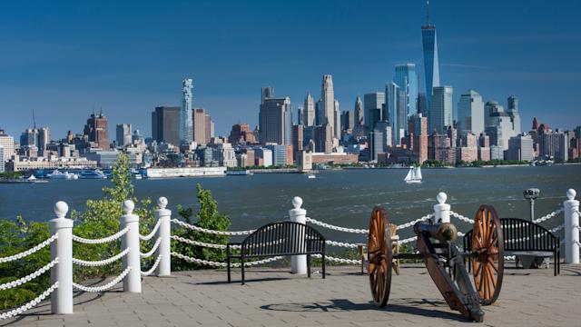 Cannon at Castle Point with New York skyline in background.