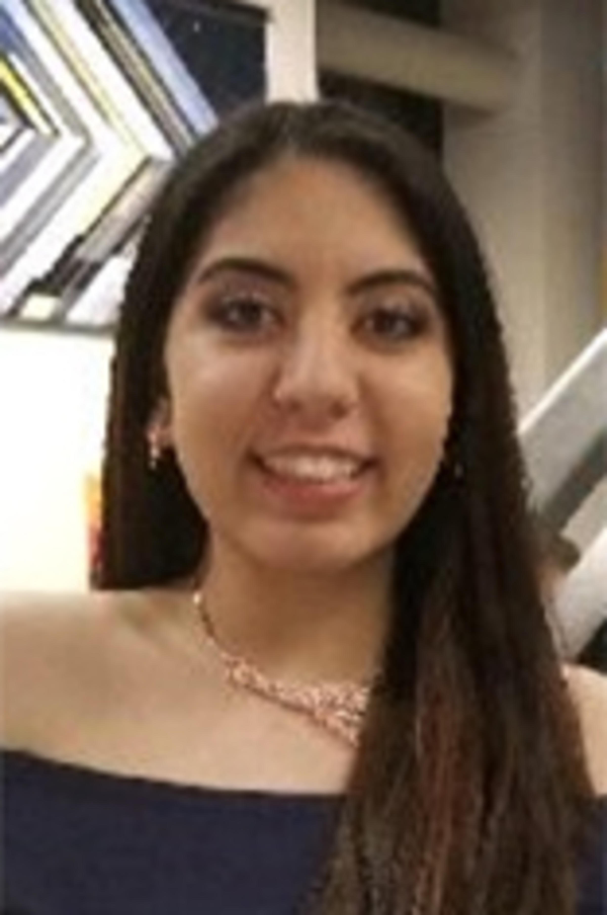 Headshot of Ishani Ashar