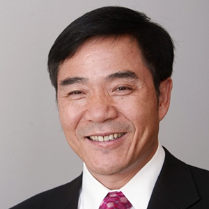 Headshot of Jianqing Fan dressed in professional attire