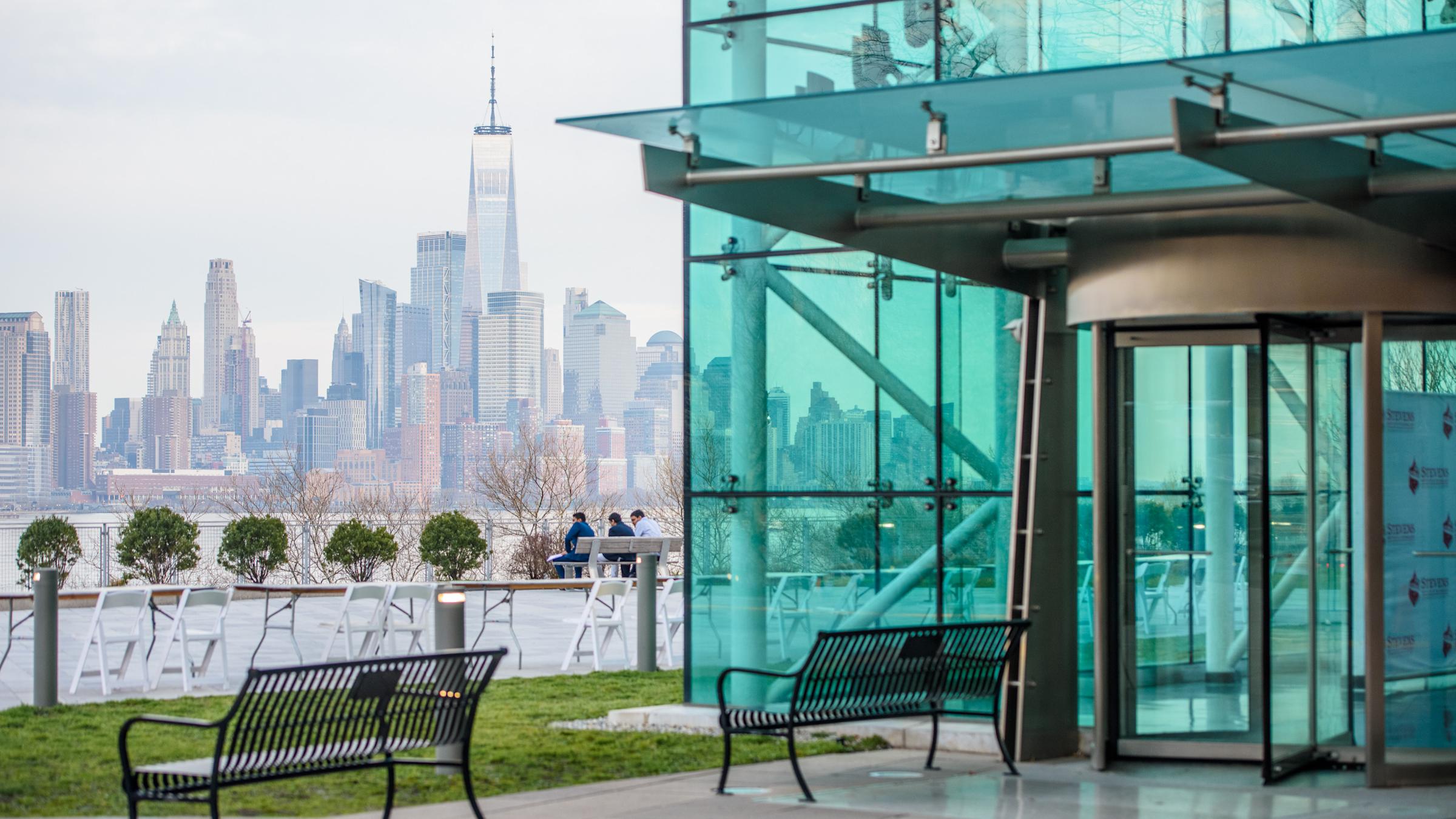 “Jekyll and Hyde” Leaders Do Lasting Damage, New Research Shows