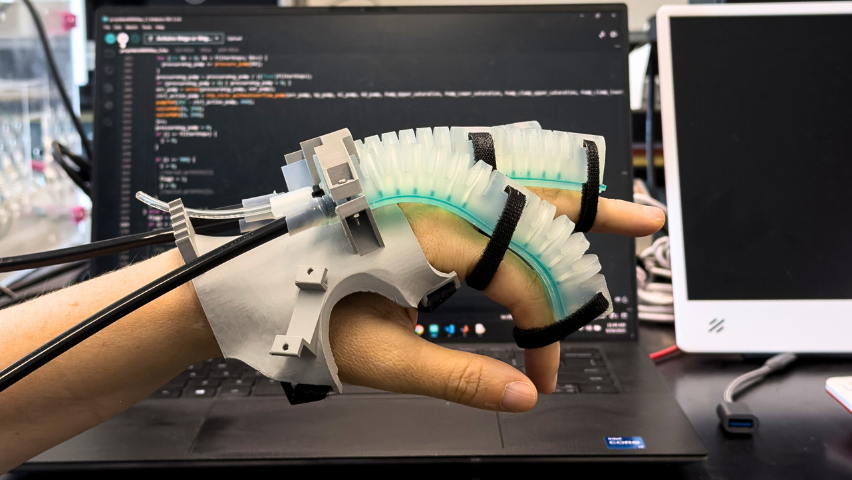 A photo of the robotic hand developed by Jackie Libby.