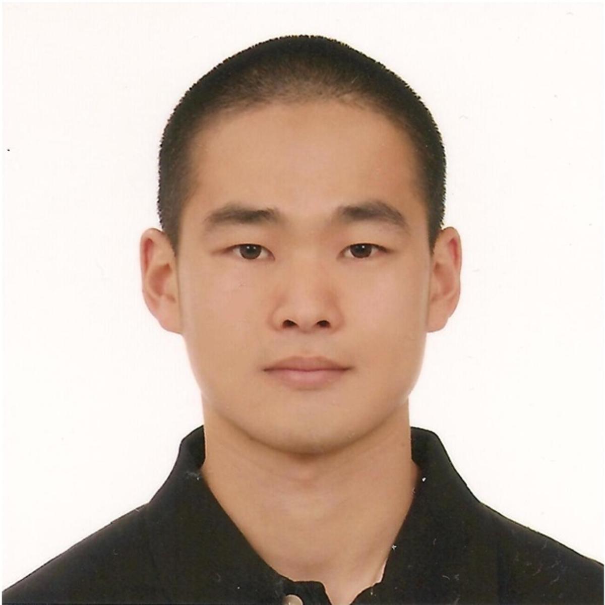Professional headshot of Stevens professor Rod Kim.