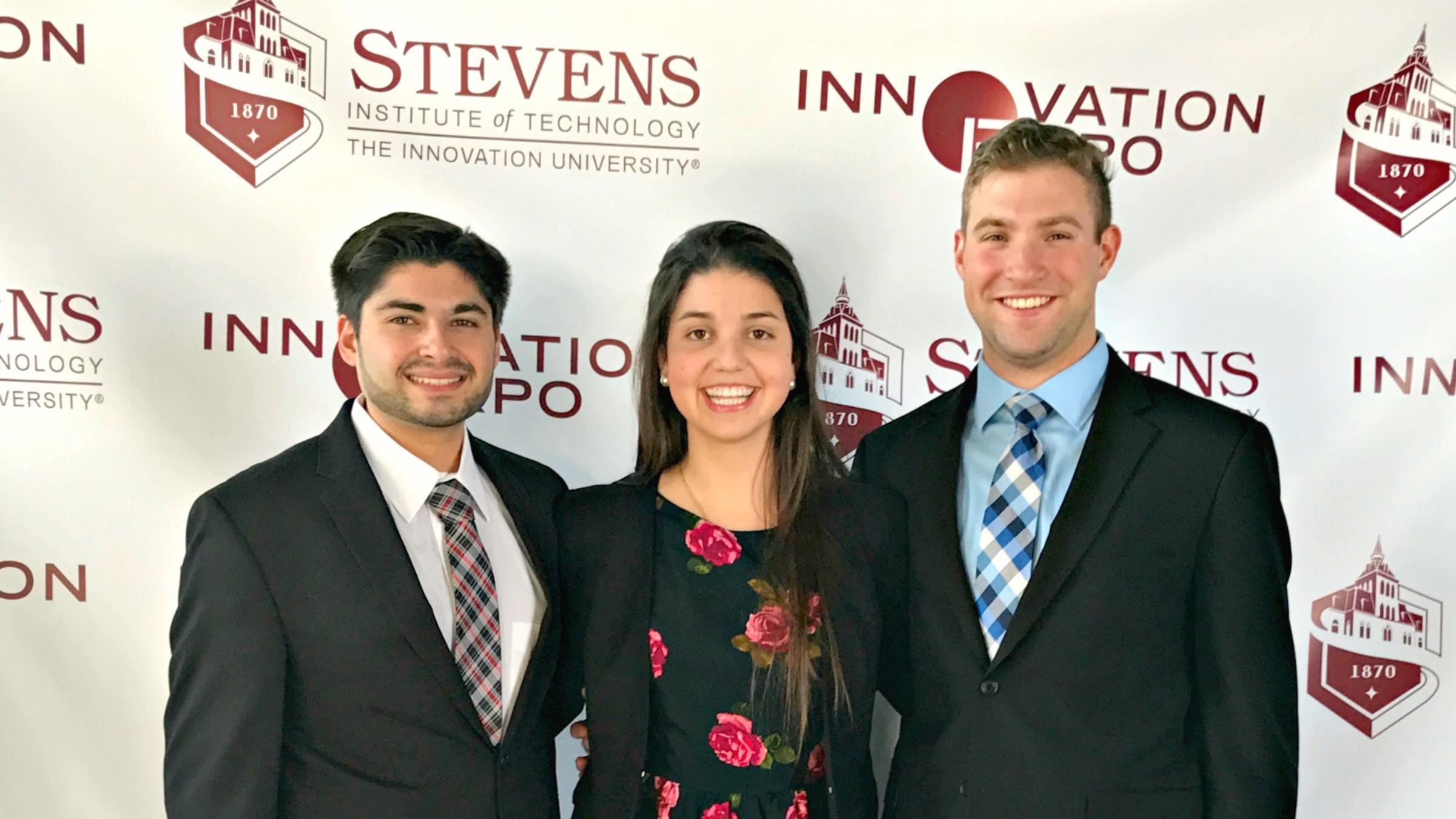 47640895588a21e5115f26150792d833