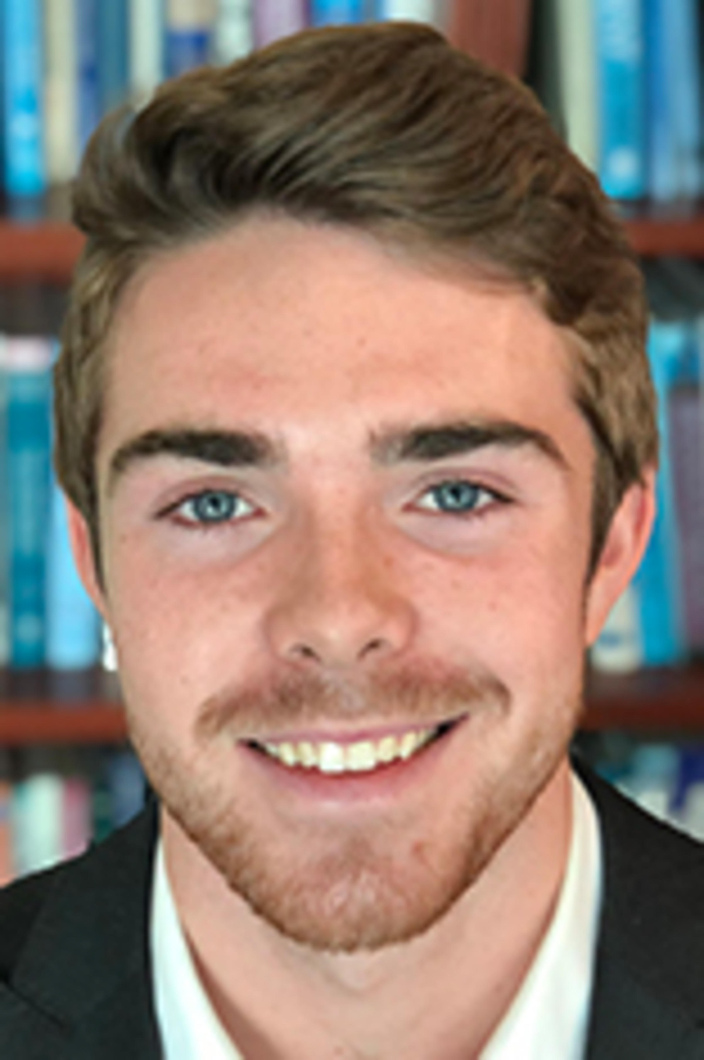 Headshot of Garrett Kincaid