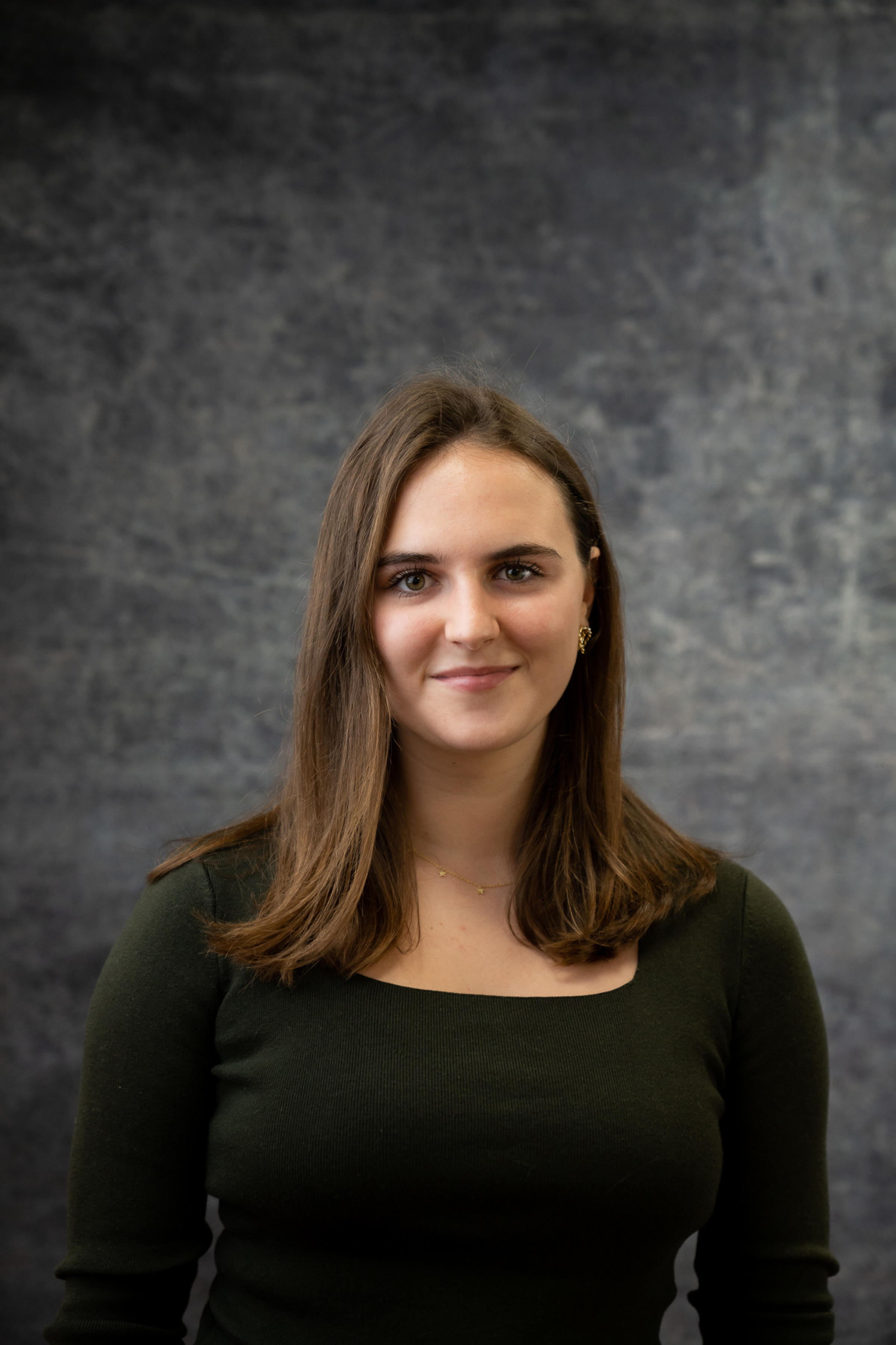 A headshot of a woman