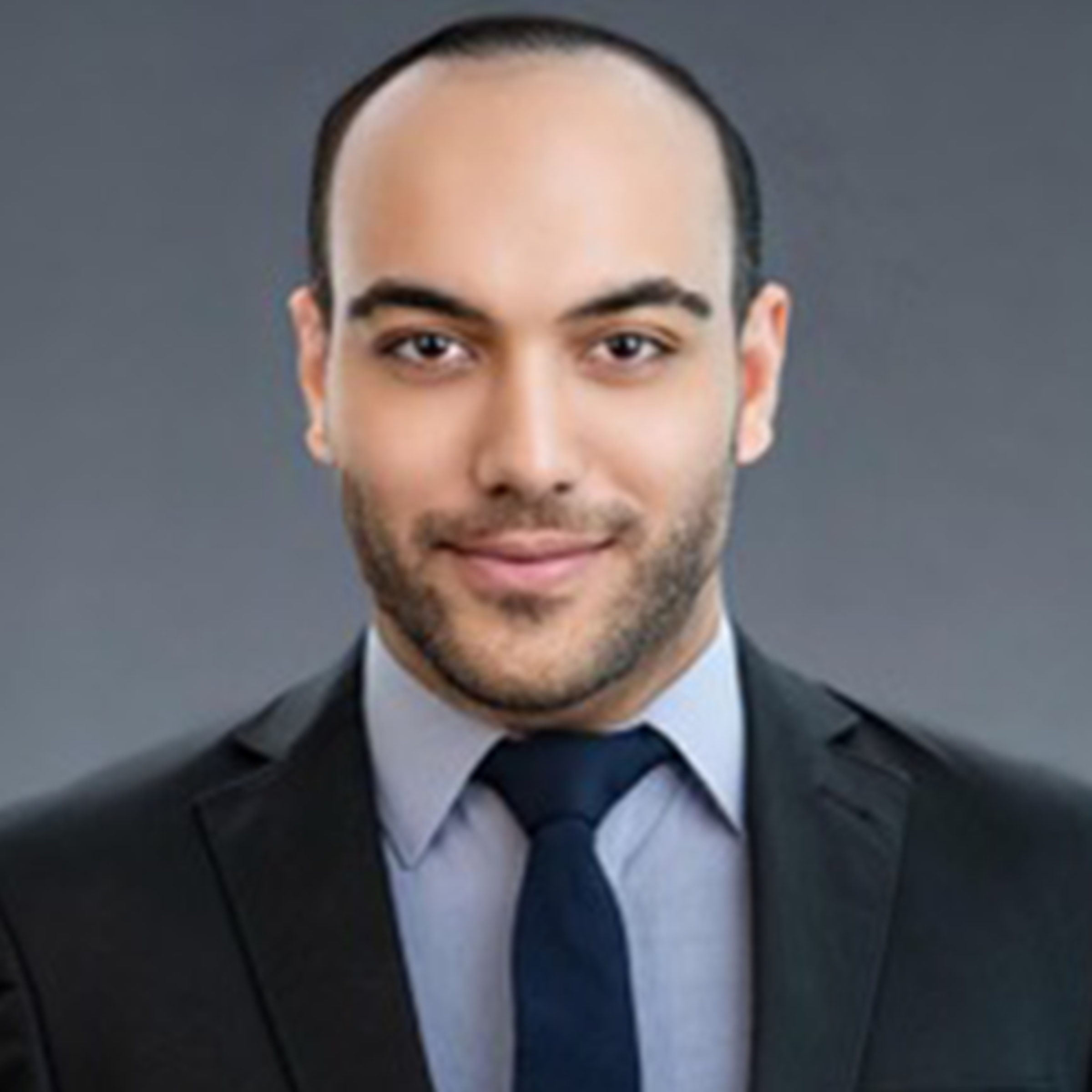 Headshot of Vahid Ashrafi