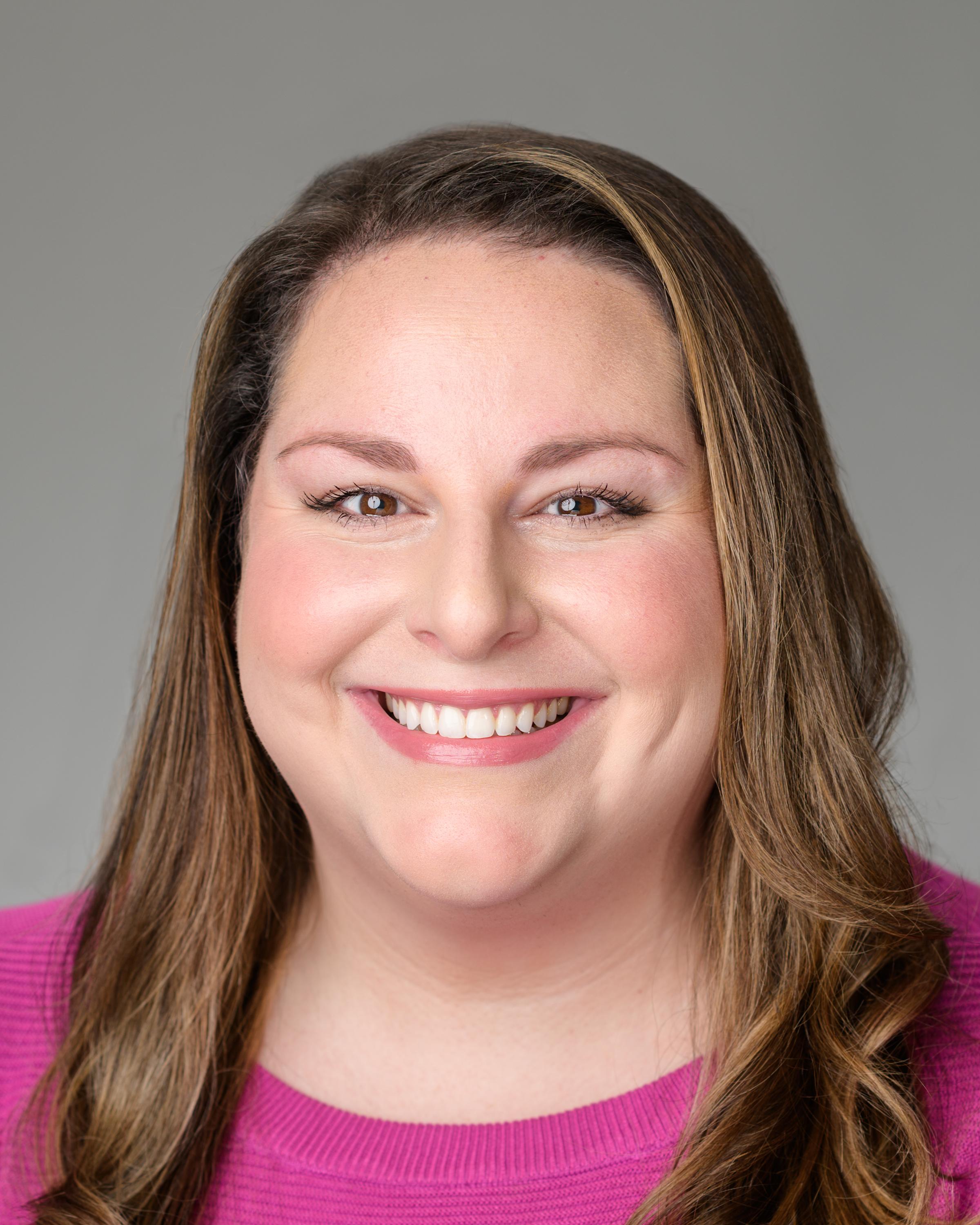 Ashley Scales Headshot