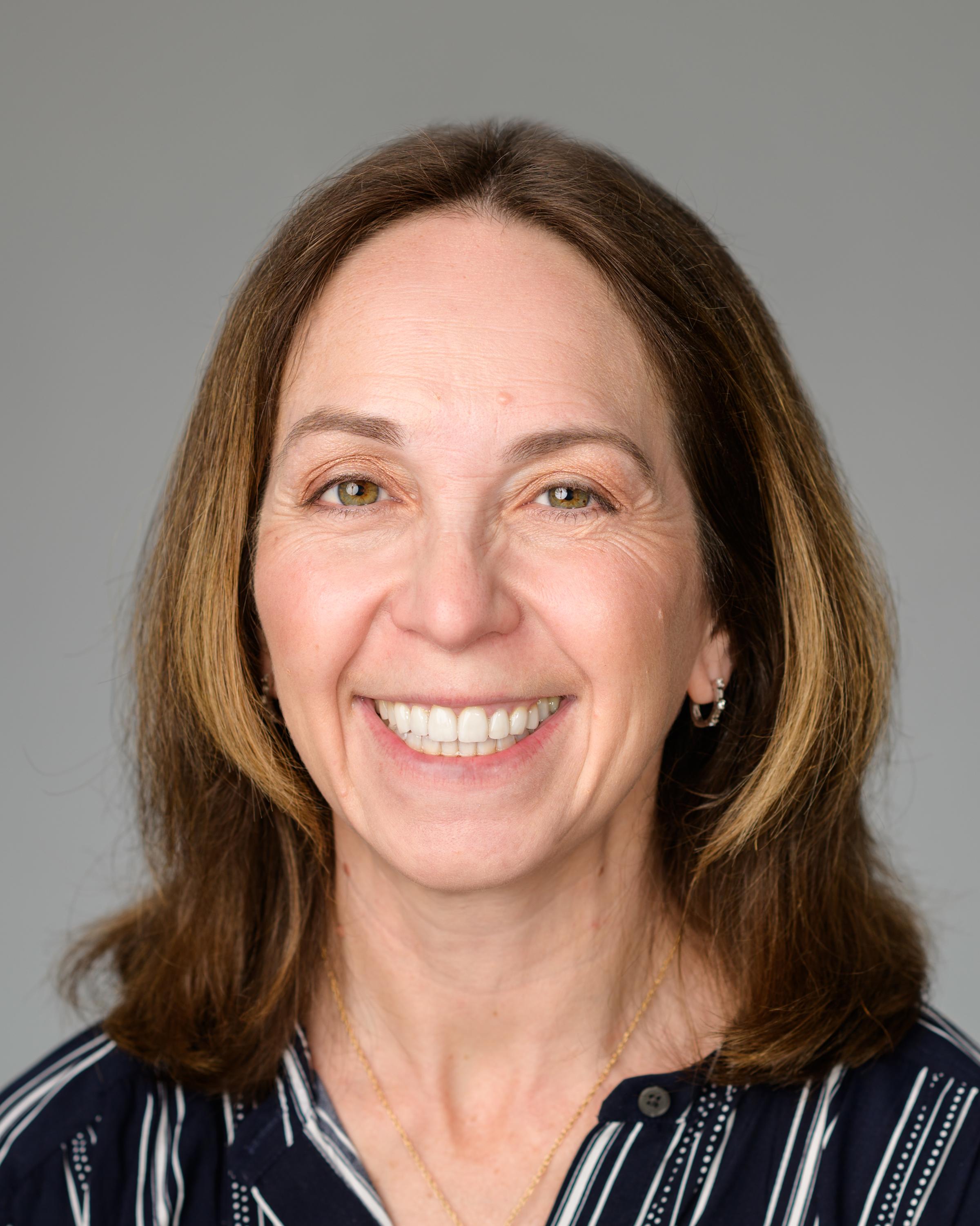 Shelby Moser Headshot