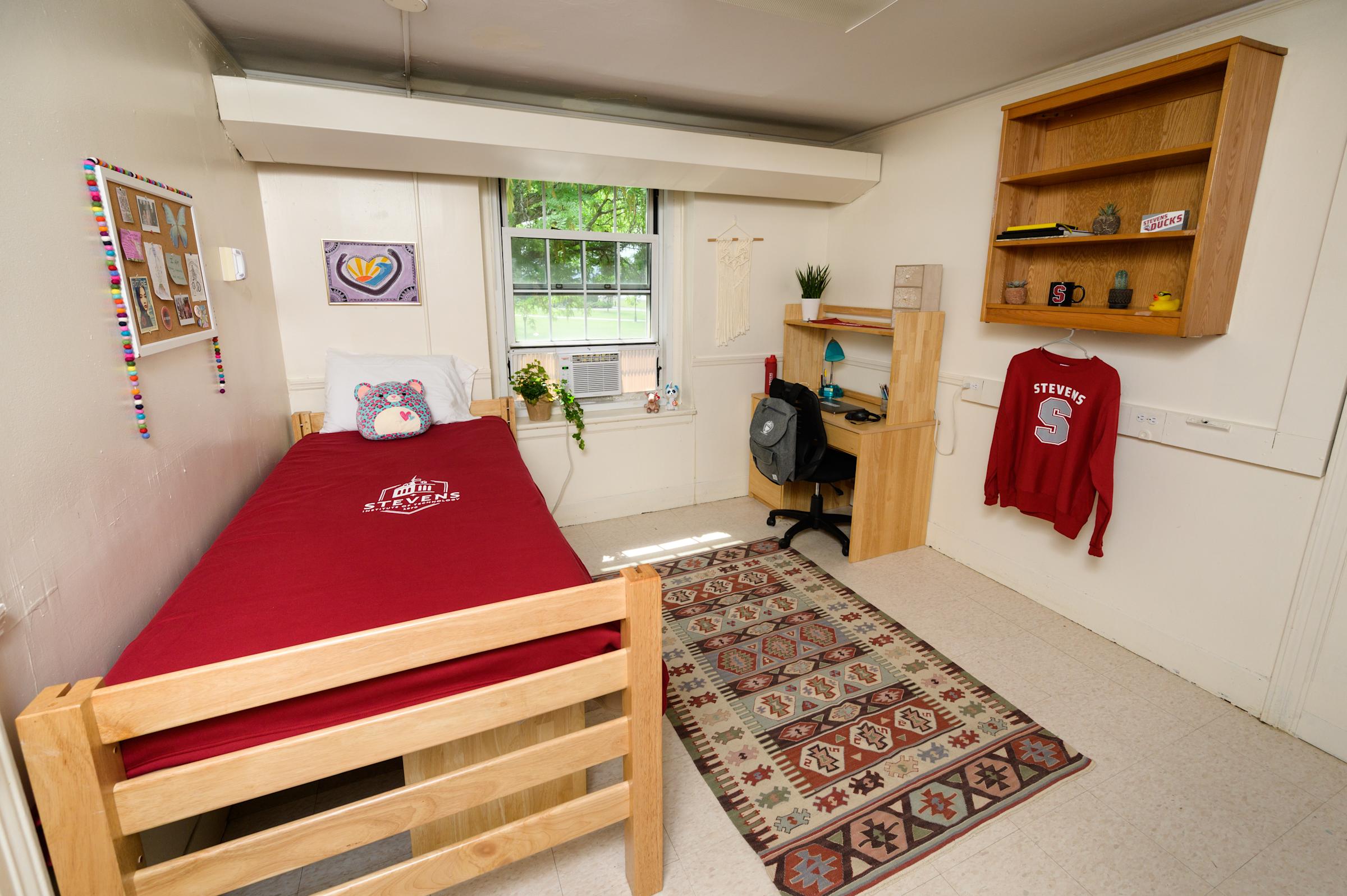 Palmer Hall Single 3