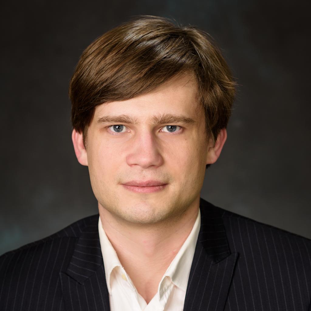 Andrey Nikolaev (anikolae)