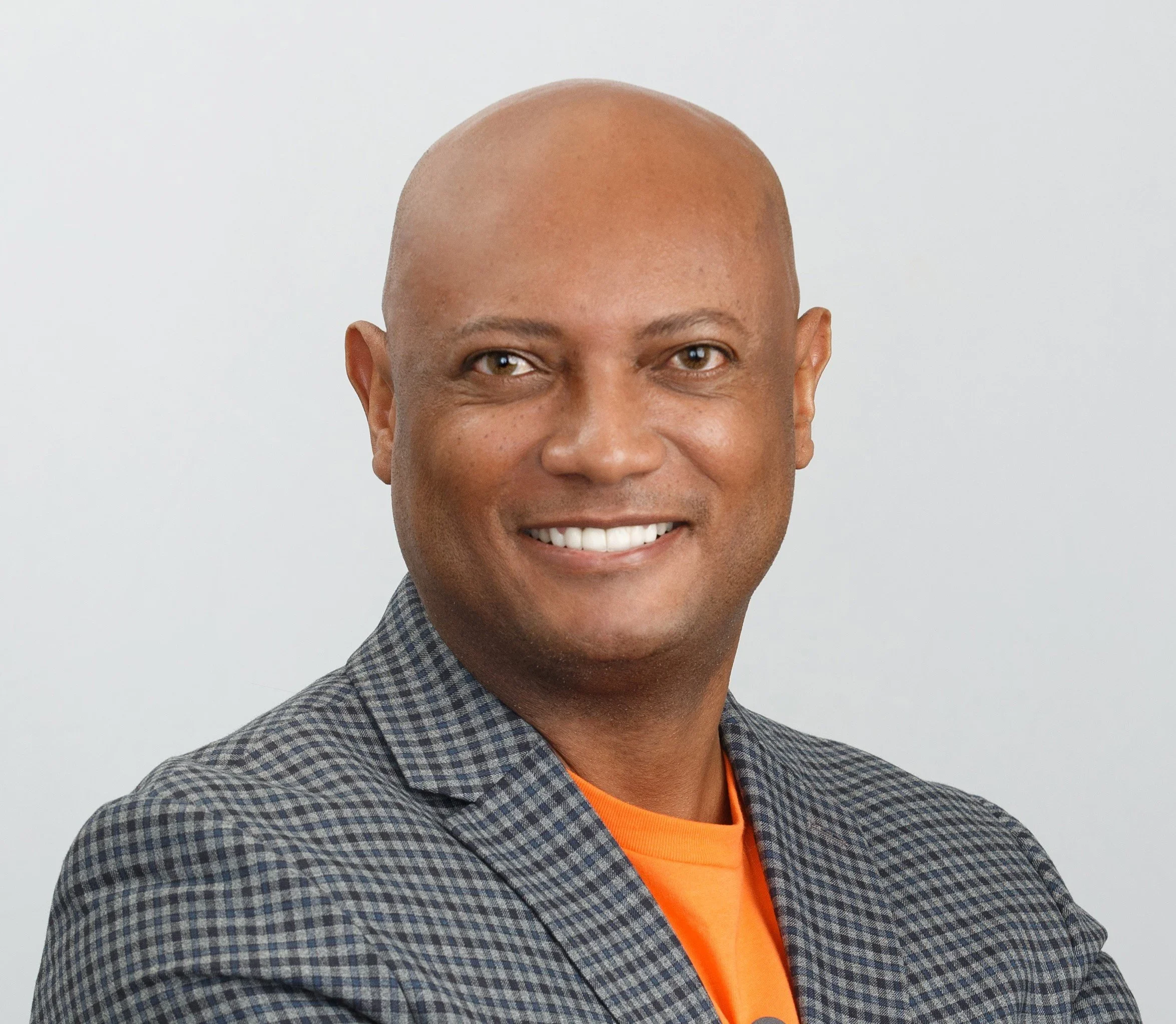 Headshot of Vall Herard