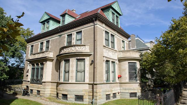 Lore-El Center for Women's Leadership Building