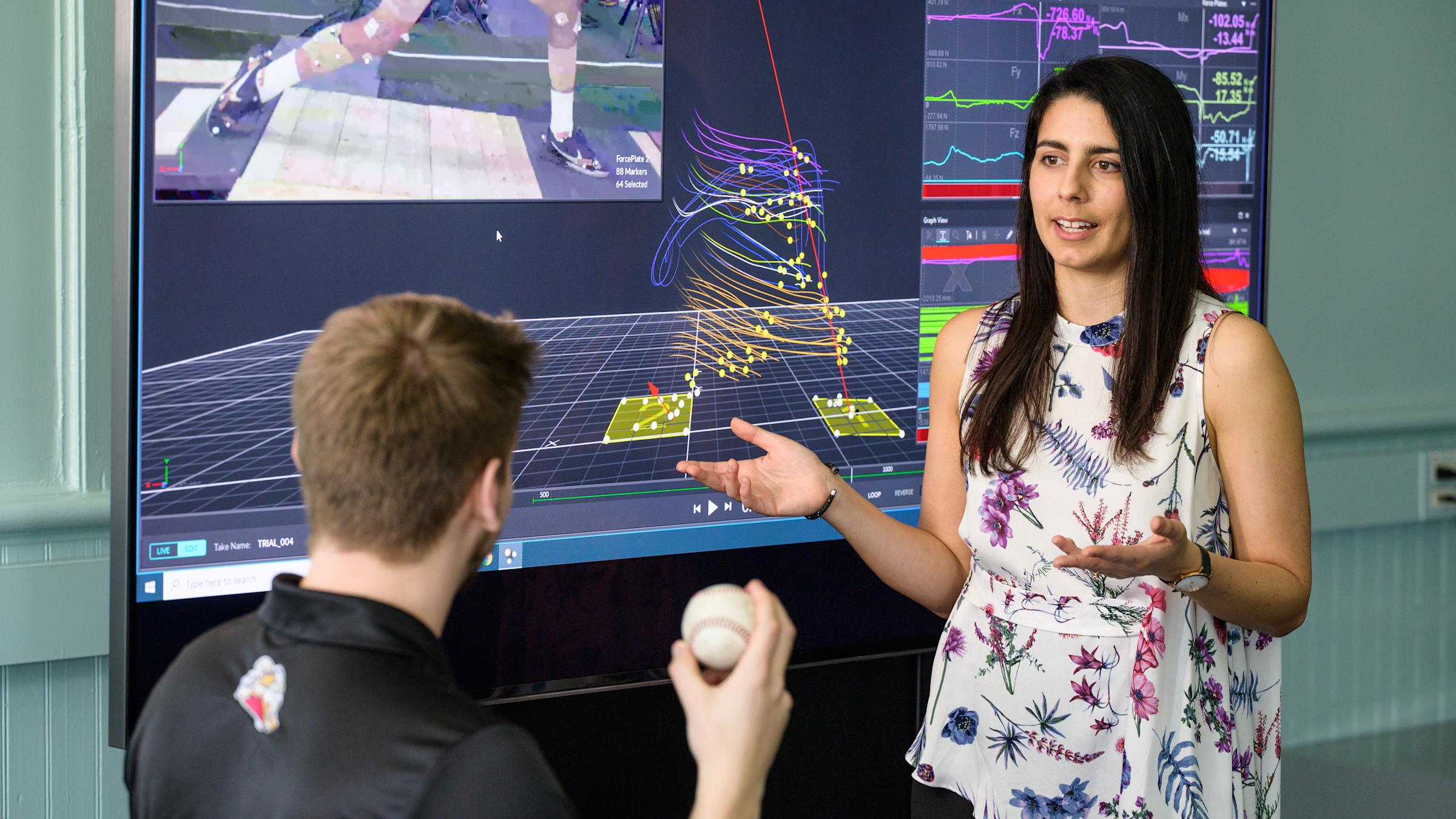 Antonia Zaferiou explaining her pitching research