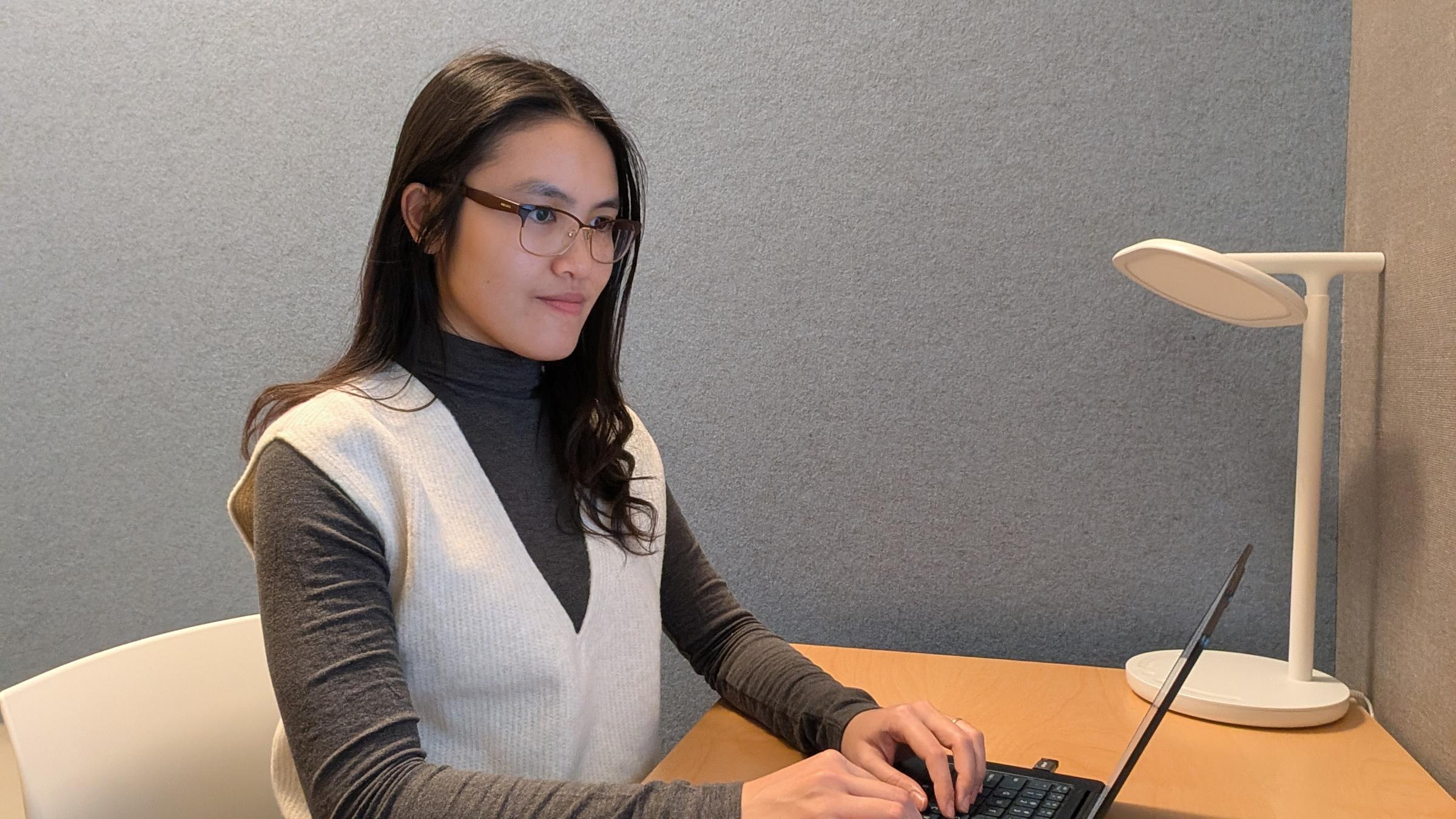 Can Generative Chatbots that Err be Trusted Teachers?