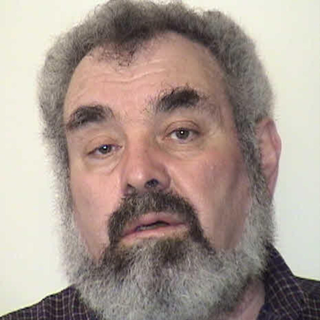 Aaron Klappholz (aklappho)