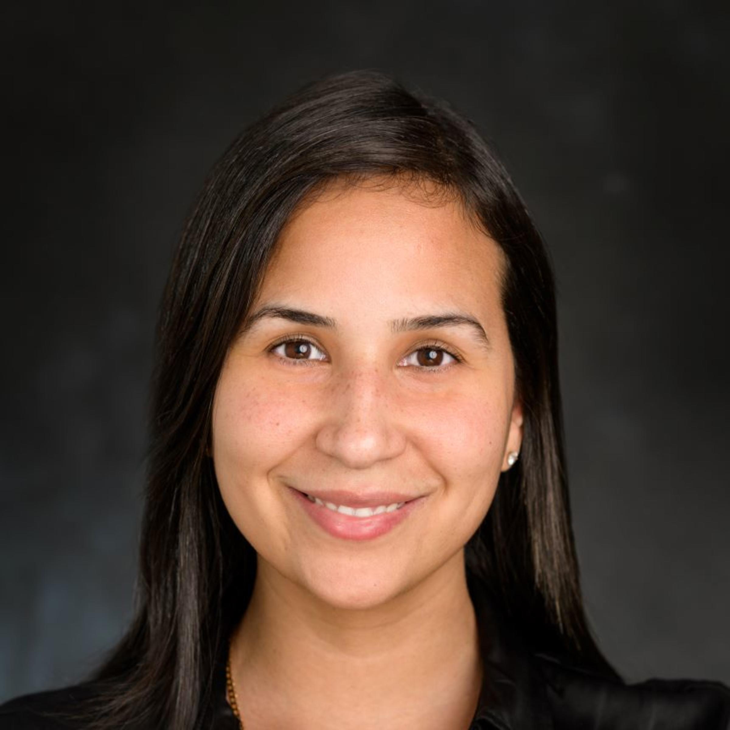 Portrait photo of Rosalind Rosado