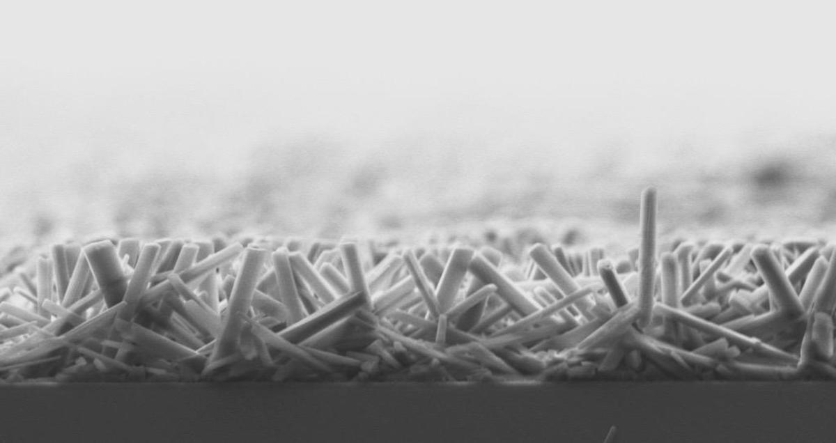 The first demonstration of continuously deposited organic semiconductor nanopillar arrays from solution via directed nucleation. CREDIT: Stephanie Lee