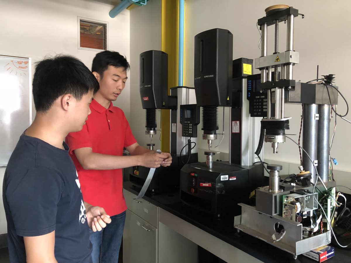 Yu working in lab
