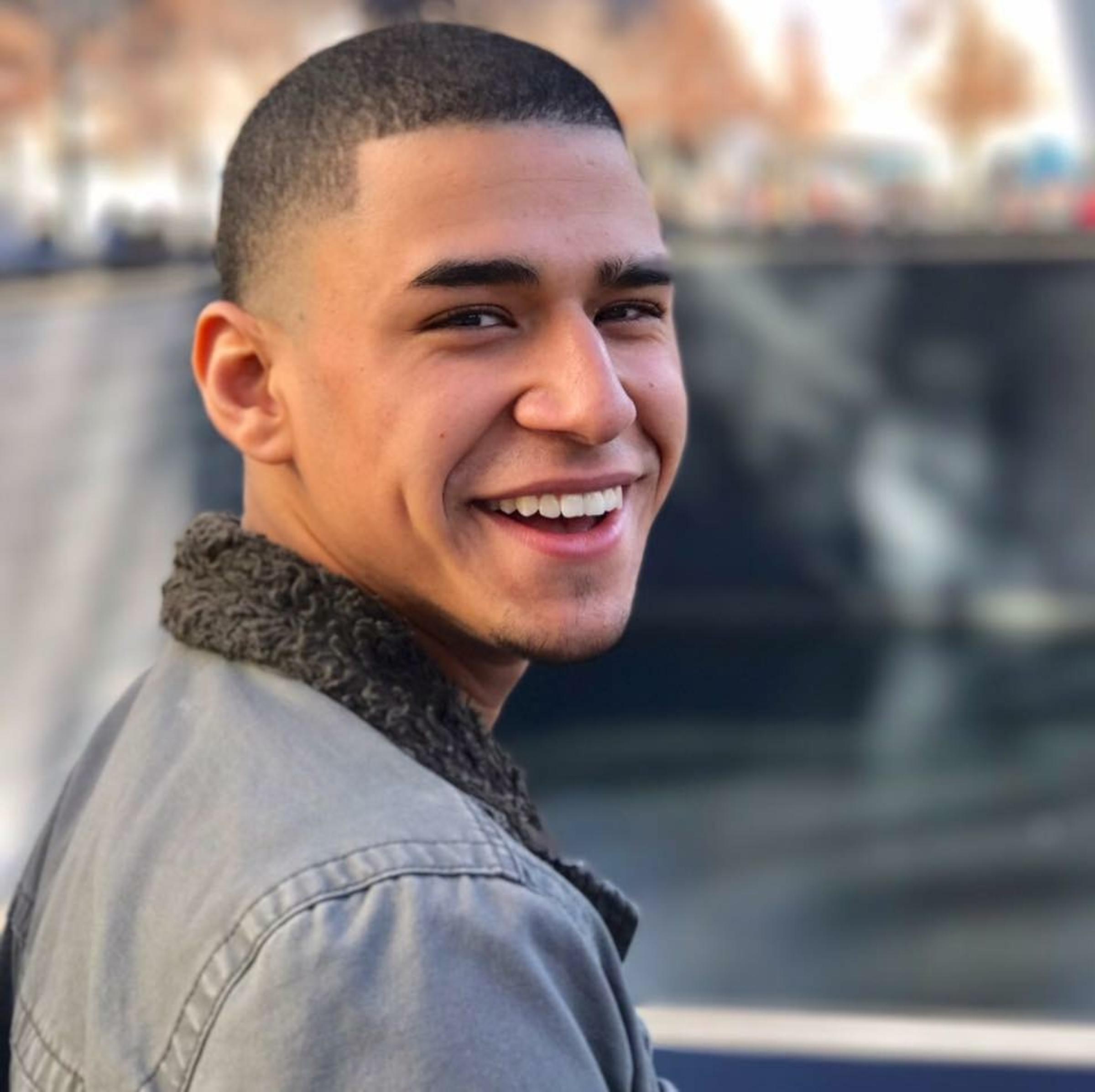 Cris Collado headshot