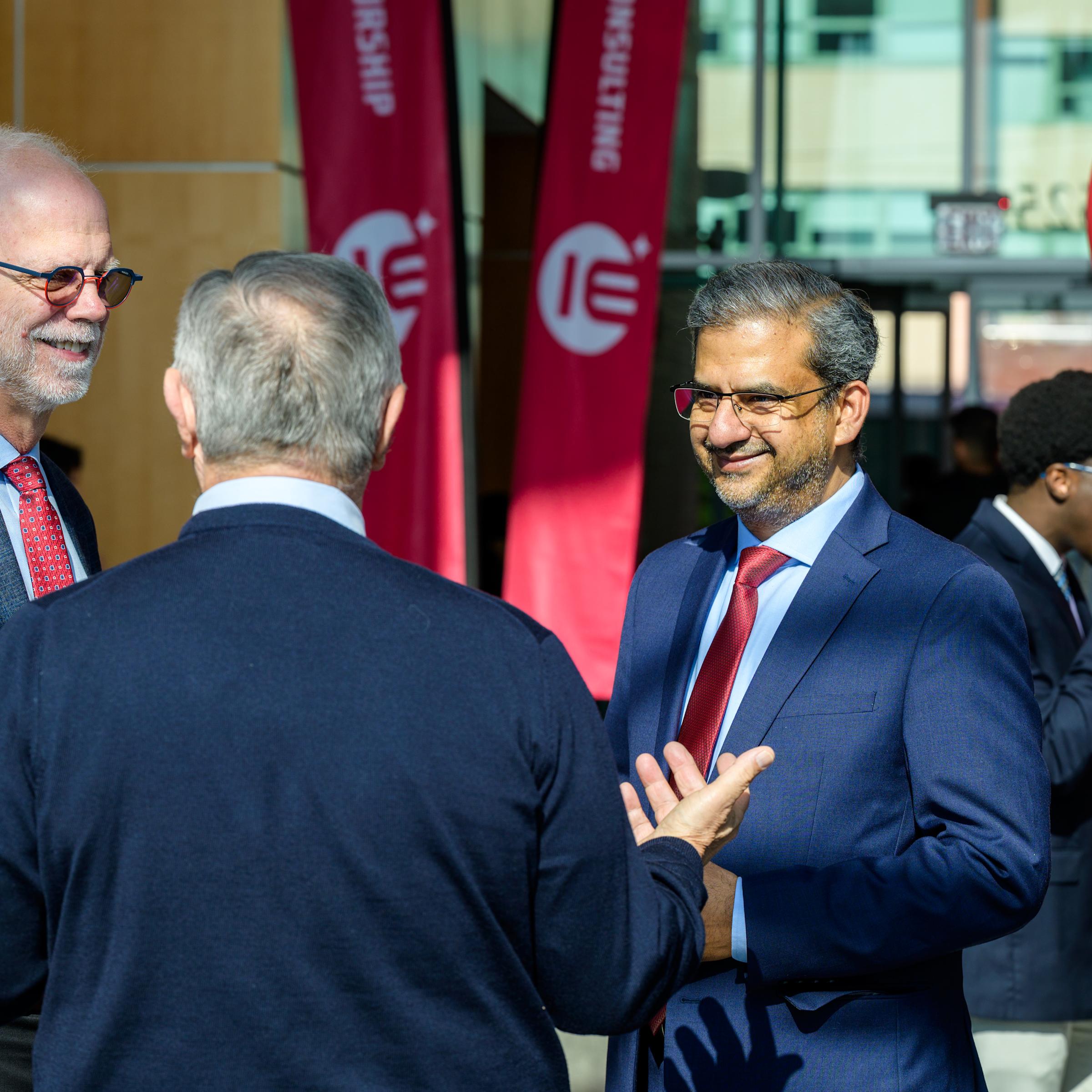 Individuals network at Innovation Expo 2025