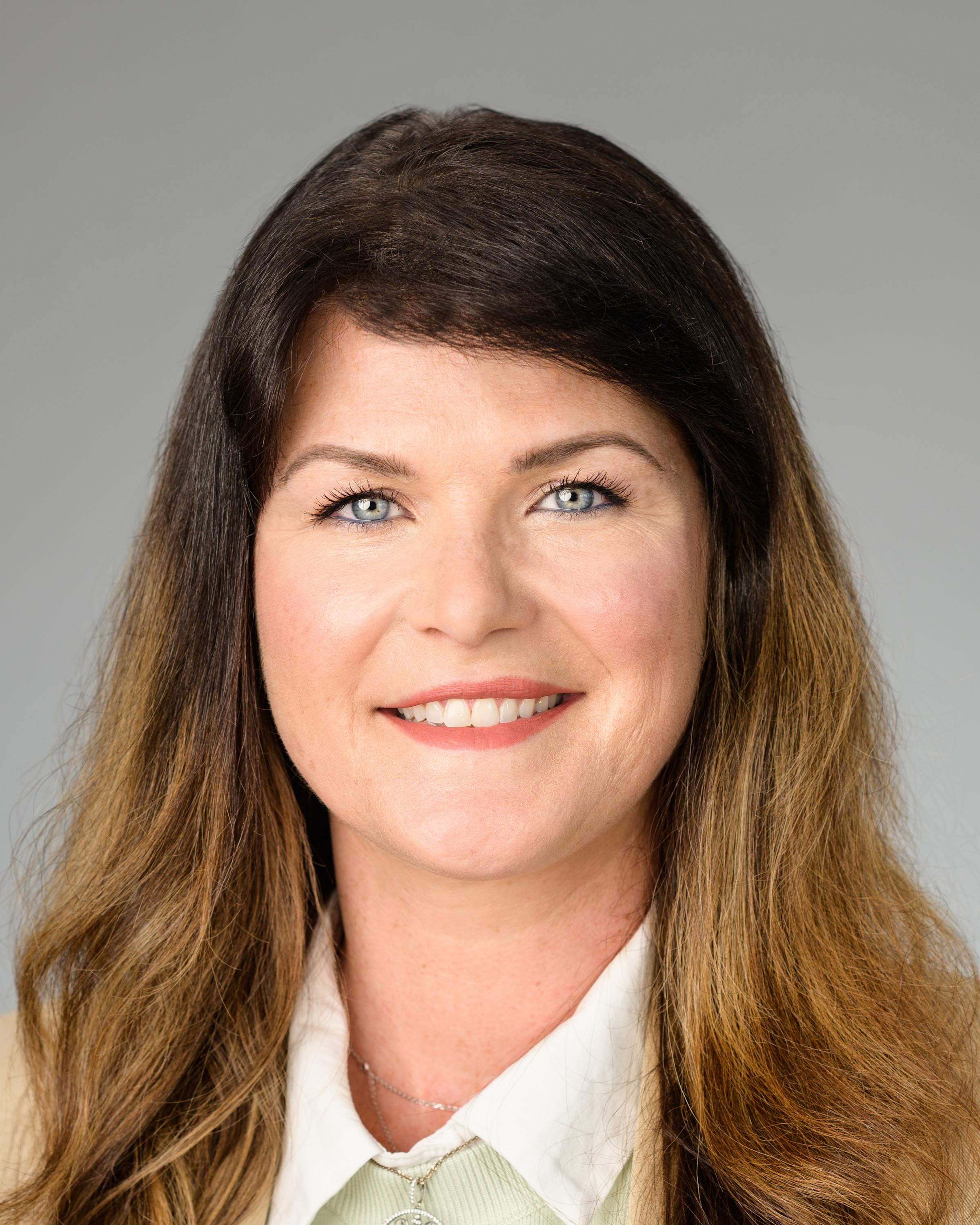 Jennifer Lefebvre Headshot