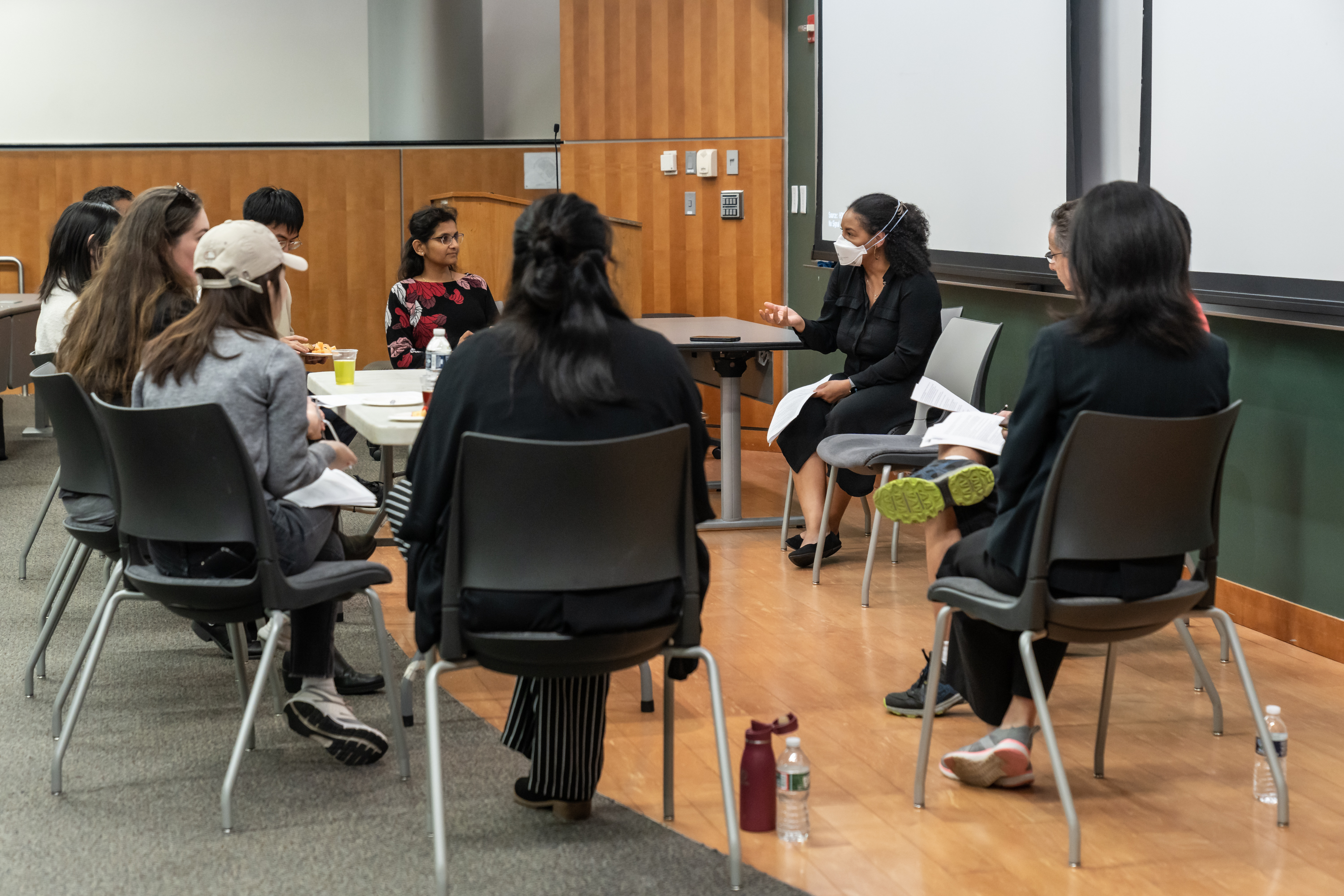 Rhonda Fitzgerald facilitating a discussion with participants