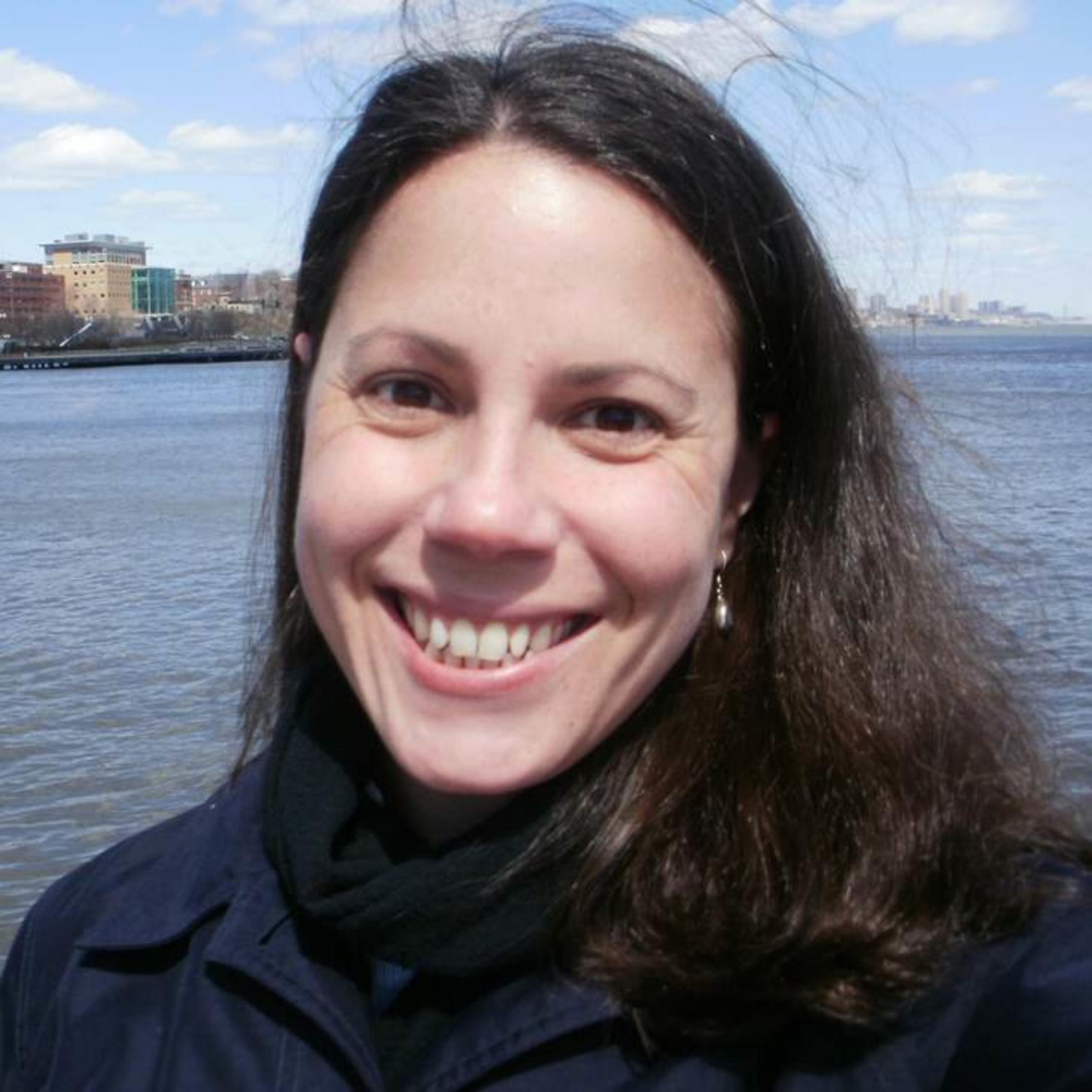 Professor Carrie Perlman